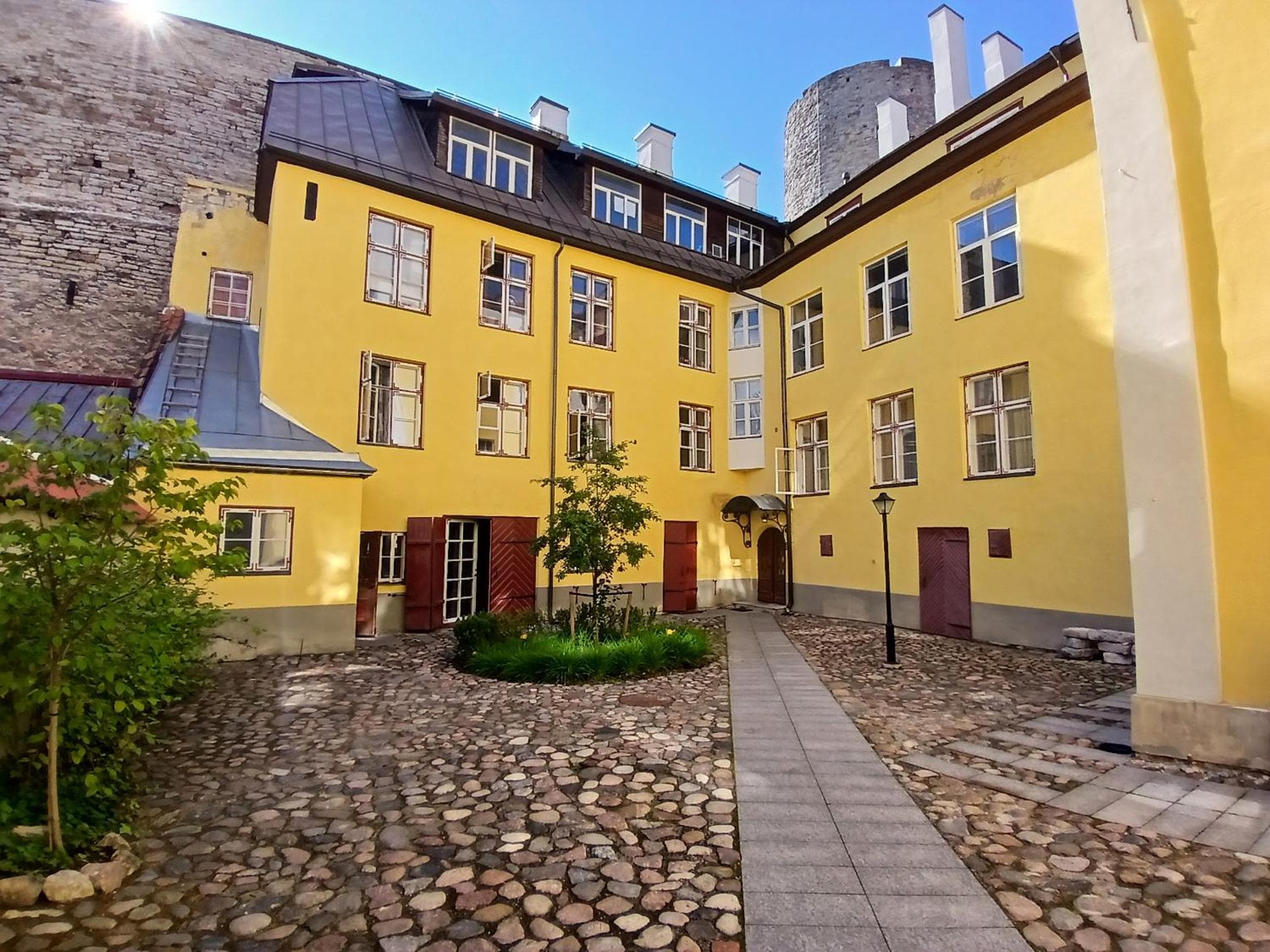 Parlament, Tallinn
