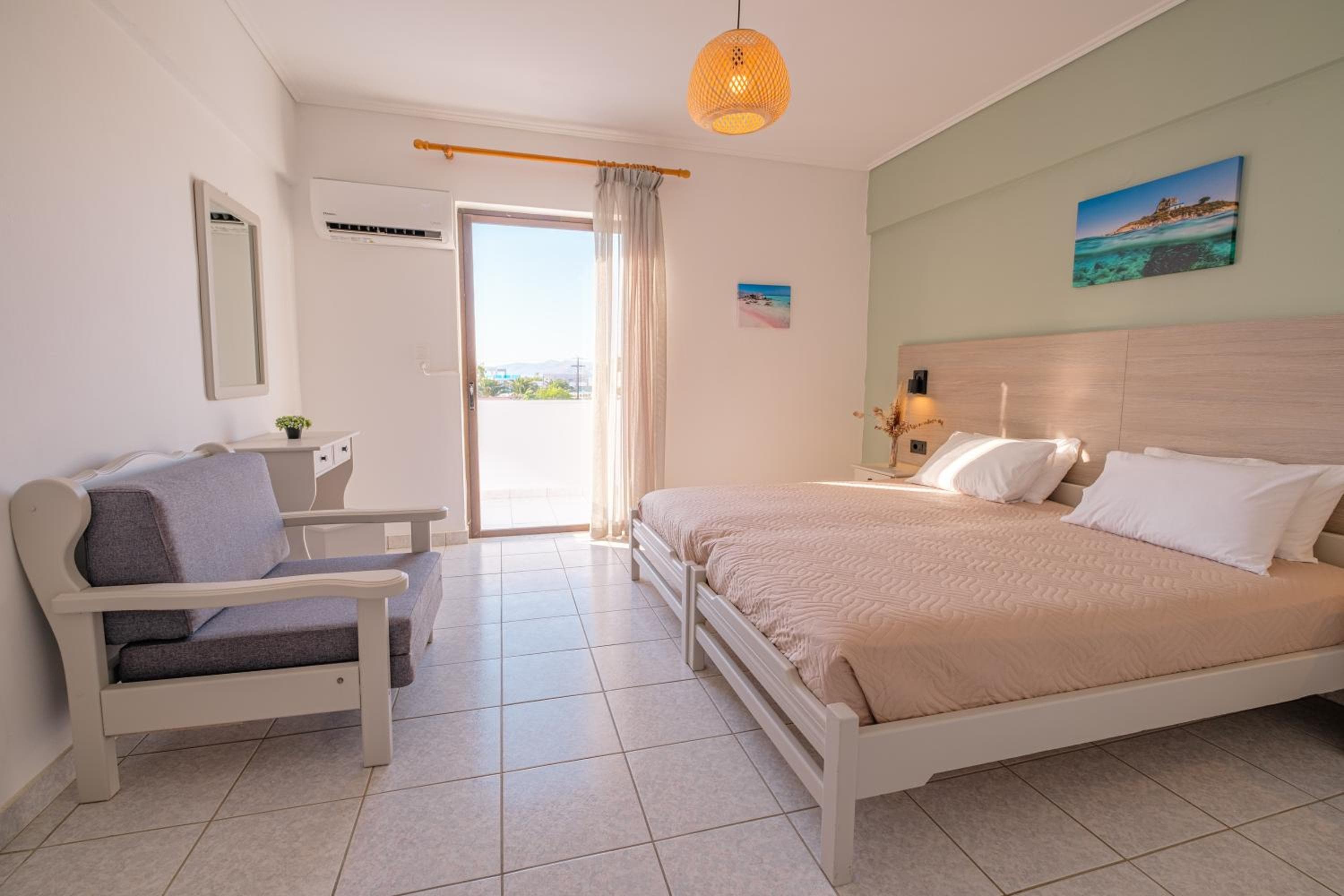 Anthia Apartments, Marmari, photo 2
