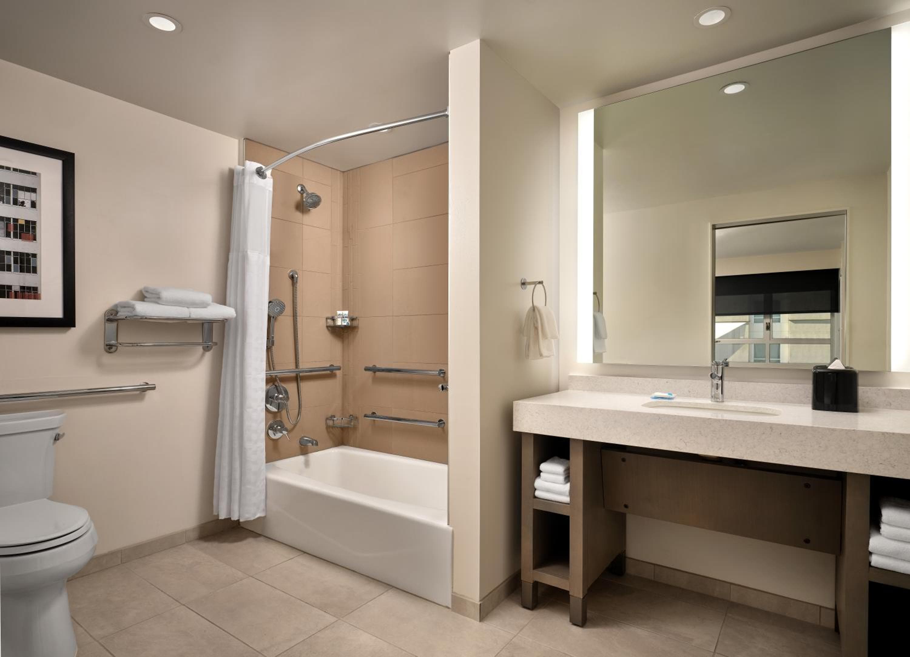 Hyatt House LA - University Medical Center, Los Angeles, photo 3