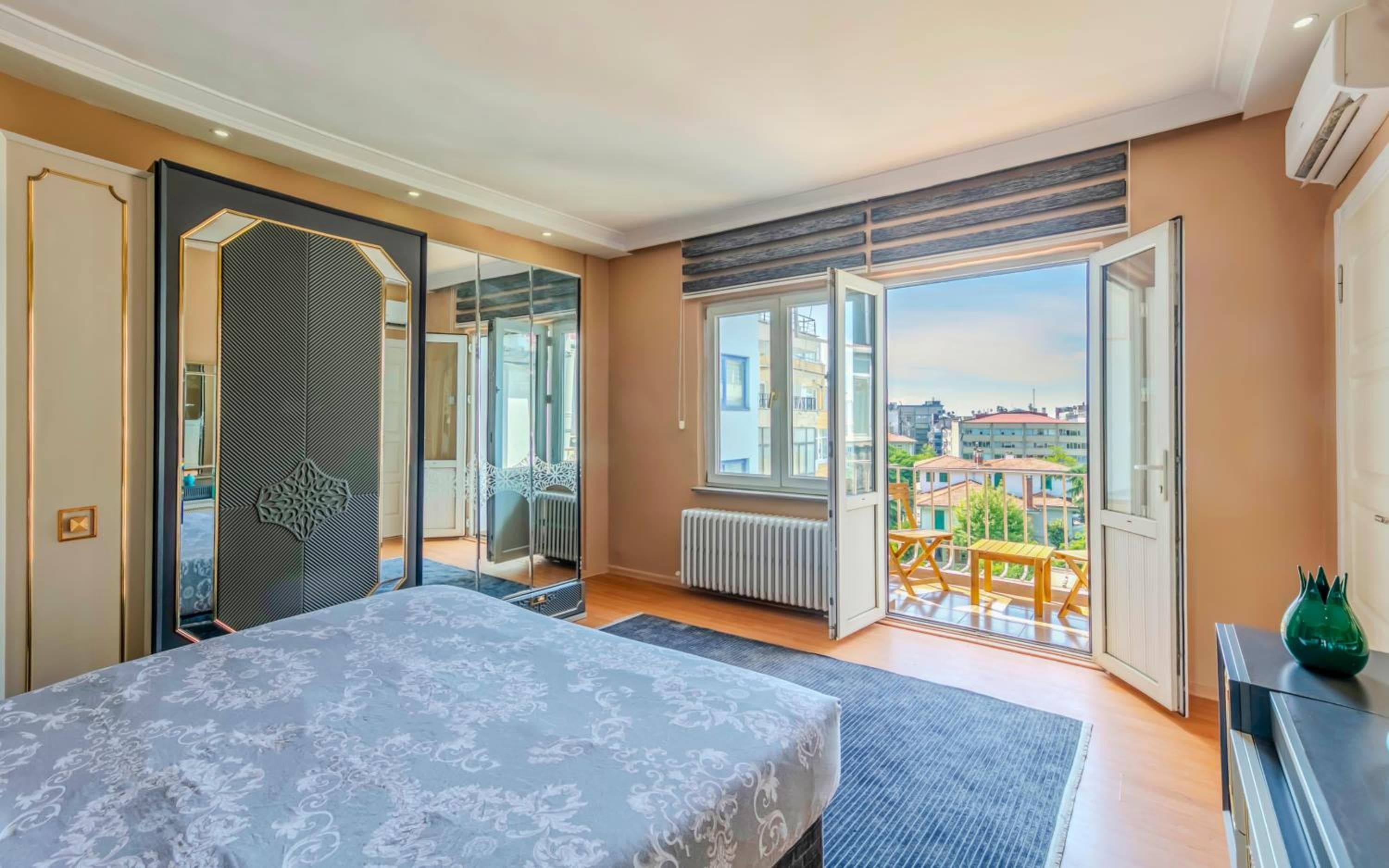 Palas Apartments, Istanbul, photo 6