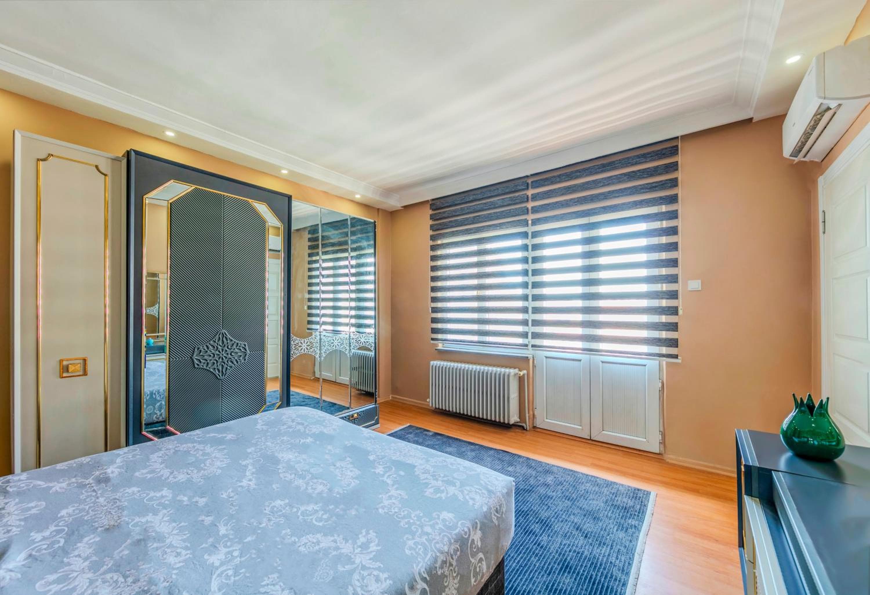 Palas Apartments, Istanbul, photo 4