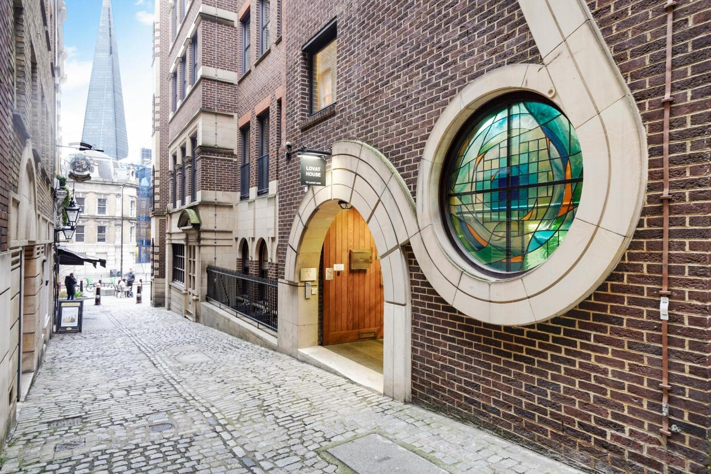 Monument Serviced Apartments by LovelyStay, London