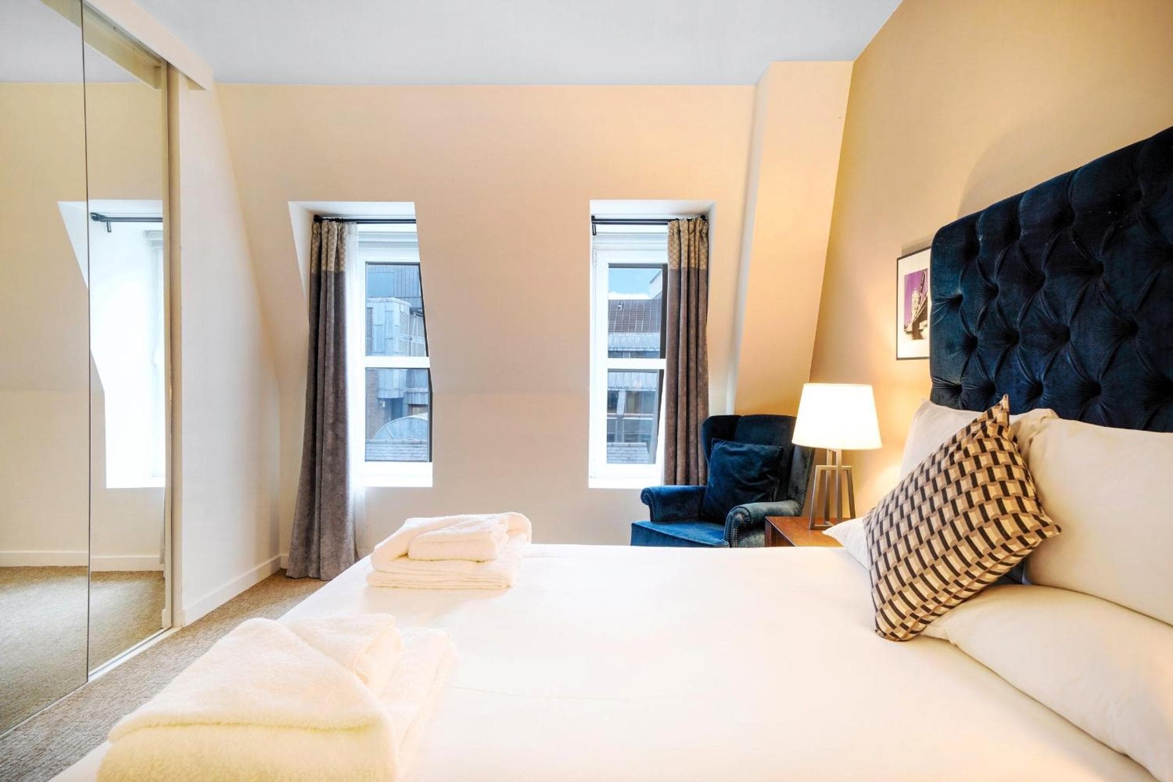 Monument Serviced Apartments by LovelyStay, London, photo 5
