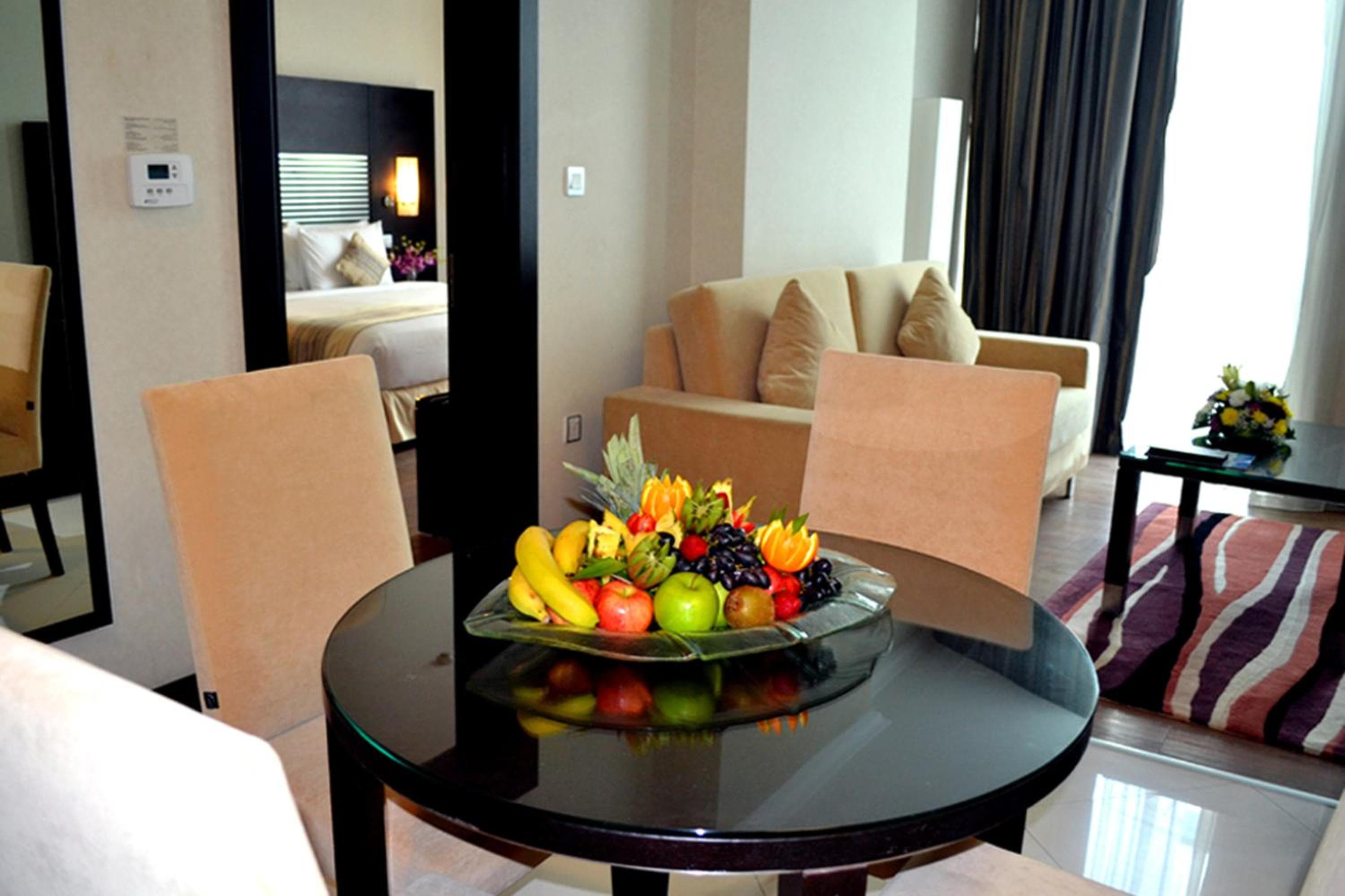 Holiday Villa Hotel & Residence City Centre Doha, Doha, photo 3