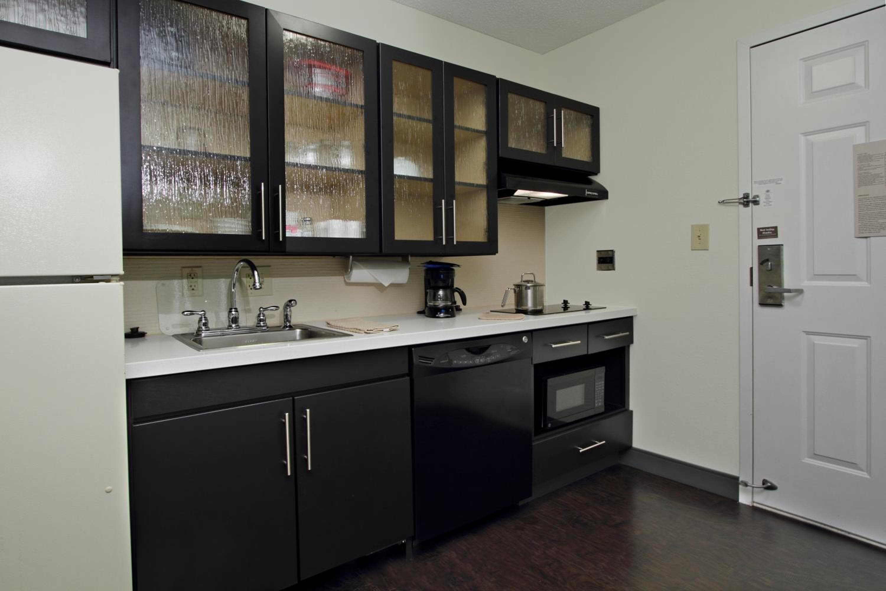 Candlewood Suites Rogers-Bentonville by IHG, Rogers, photo 2