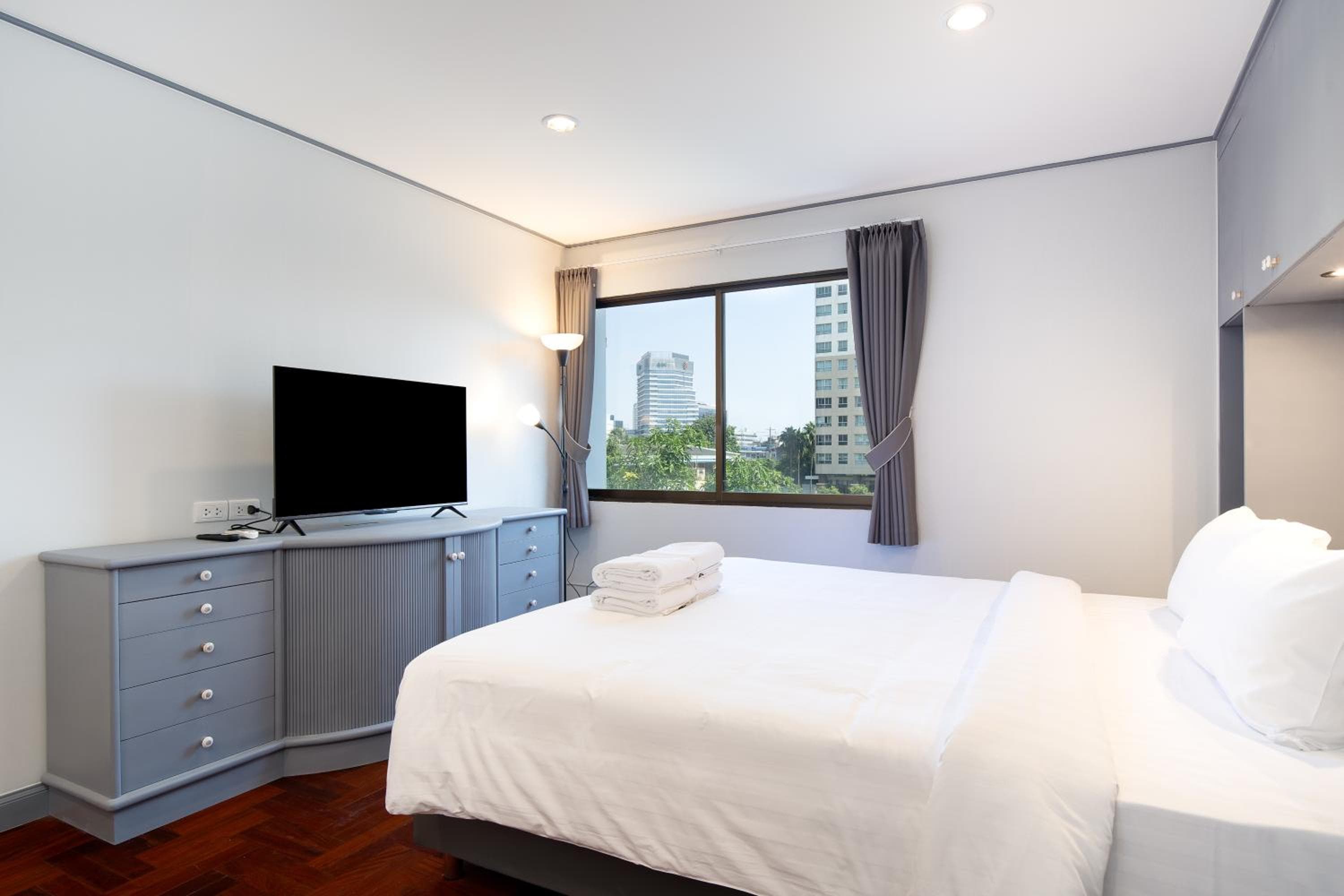 Capitel Rama 4, Bangkok, photo 4