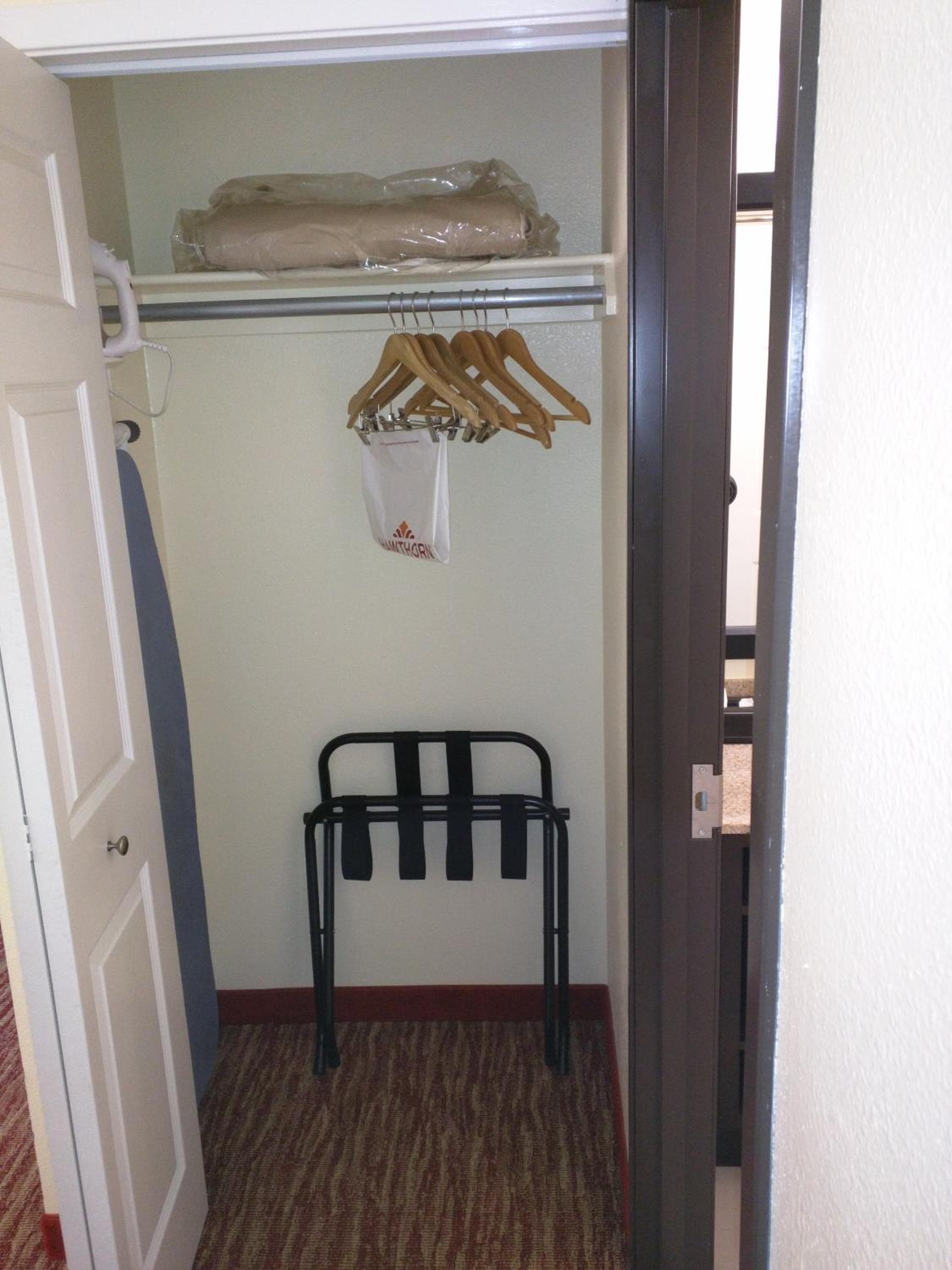 Hawthorn Suites Irving DFW South, Irving, photo 6
