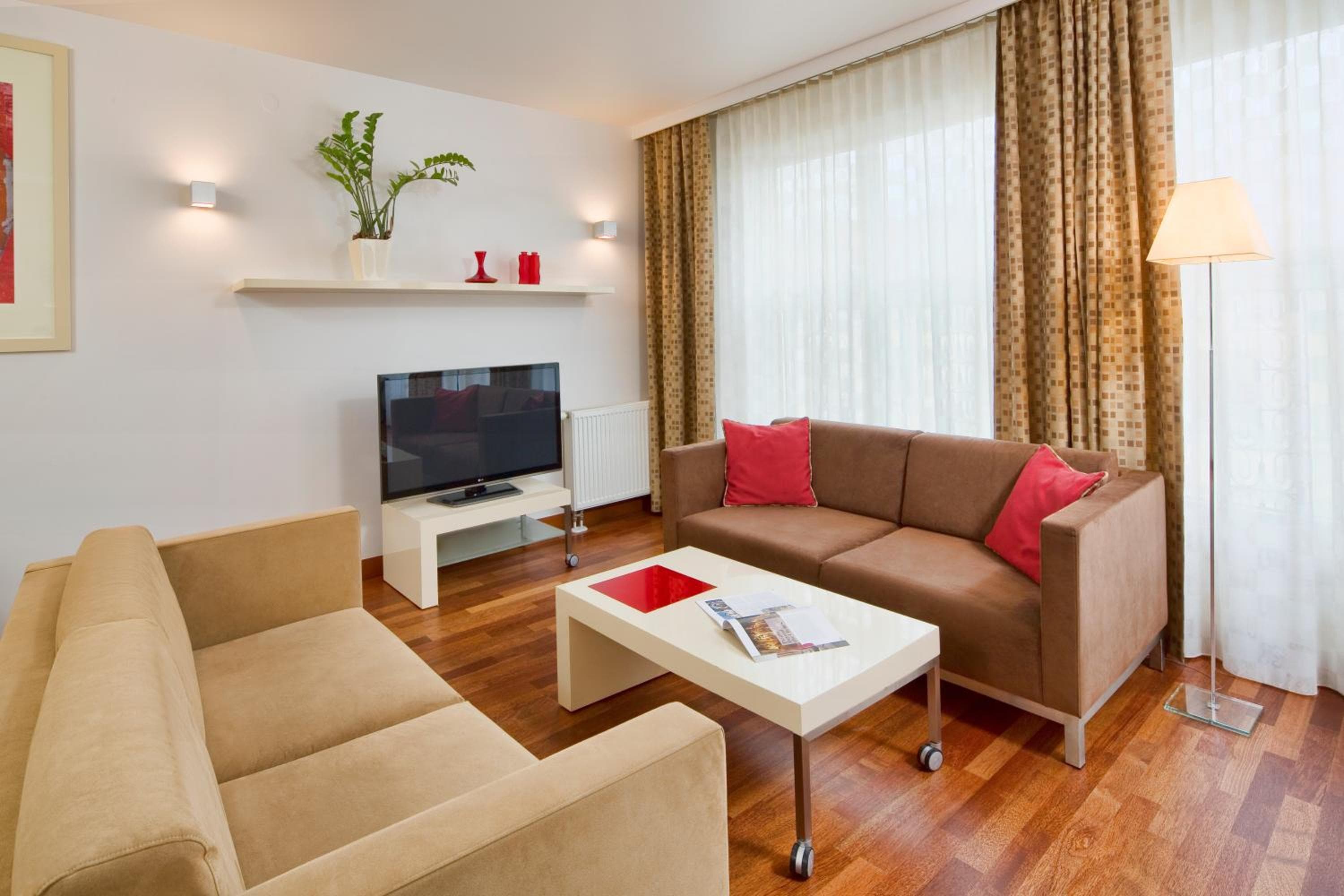 Mamaison Residence Diana, Warsaw, photo 4