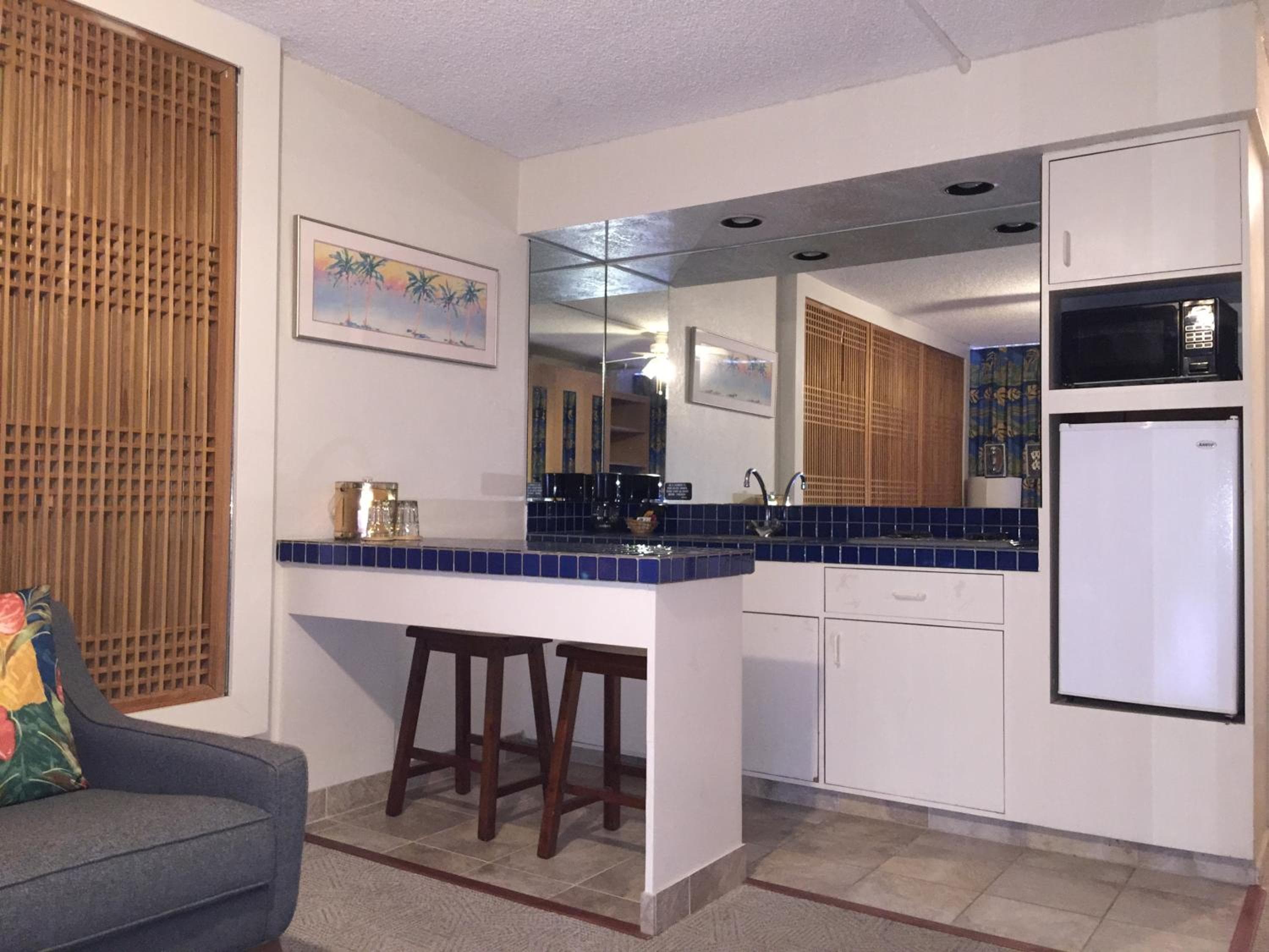 Kuhio Banyan Hotel (with Kitchenettes), Honolulu, photo 5