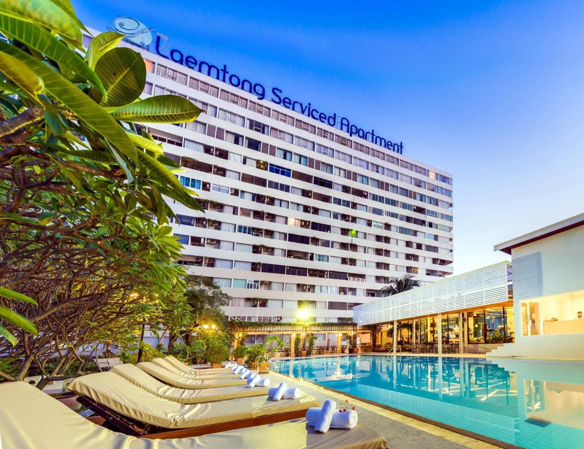 Laemtong Serviced Apartment, Si Racha