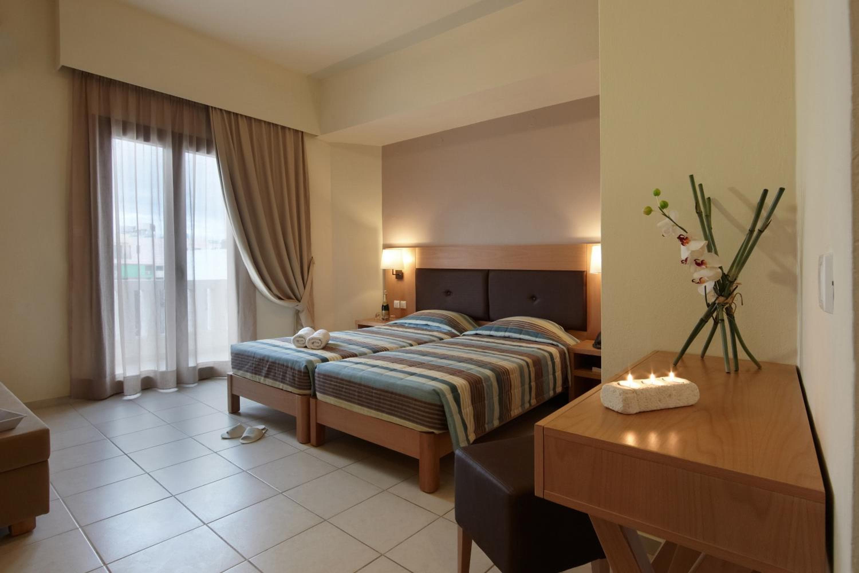 Dimitra Hotel & Apartments by Omilos Hotels, Kokkíni Khánion, photo 5
