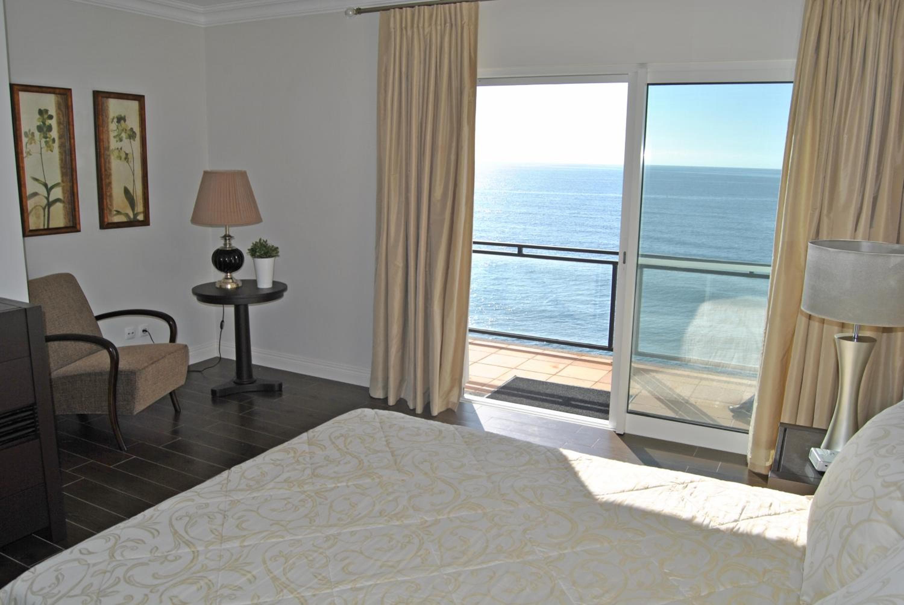 Apartamentos 3 Praias, Ponta Delgada, photo 6
