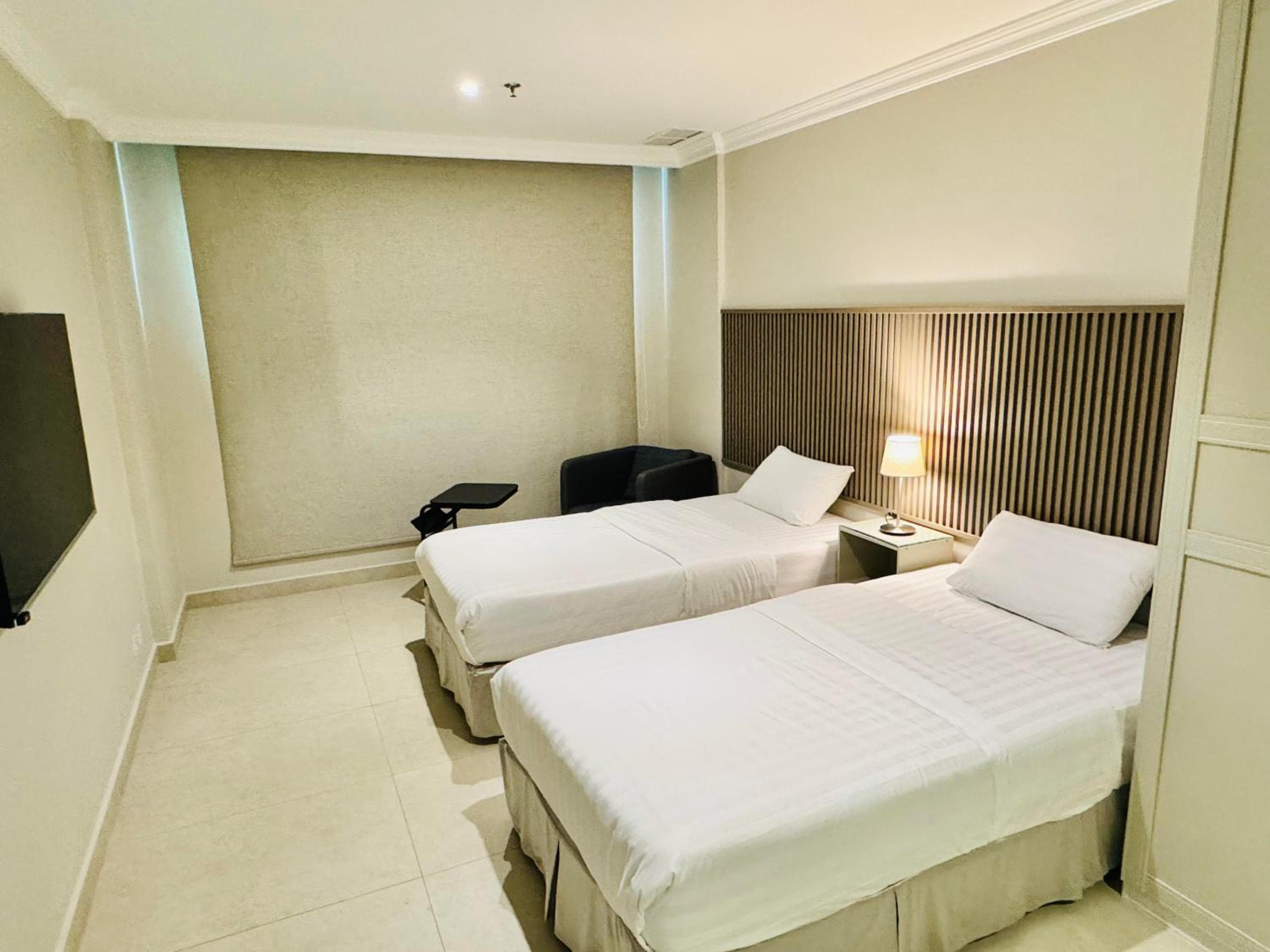 Times Square Suite Hotel, Kuwait, photo 4