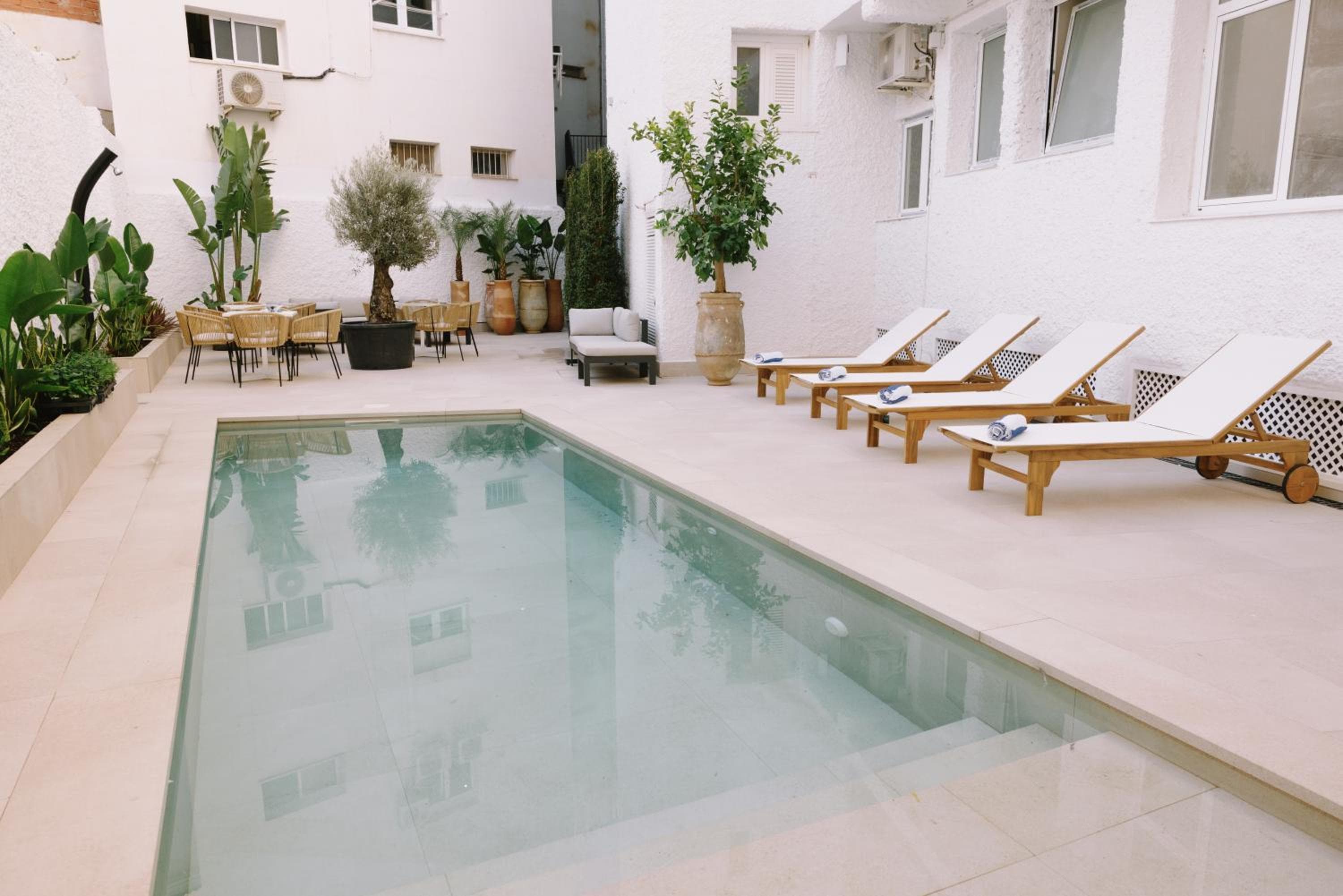 Apartamentos Buendia Suites - Torremolinos Centro, Torremolinos