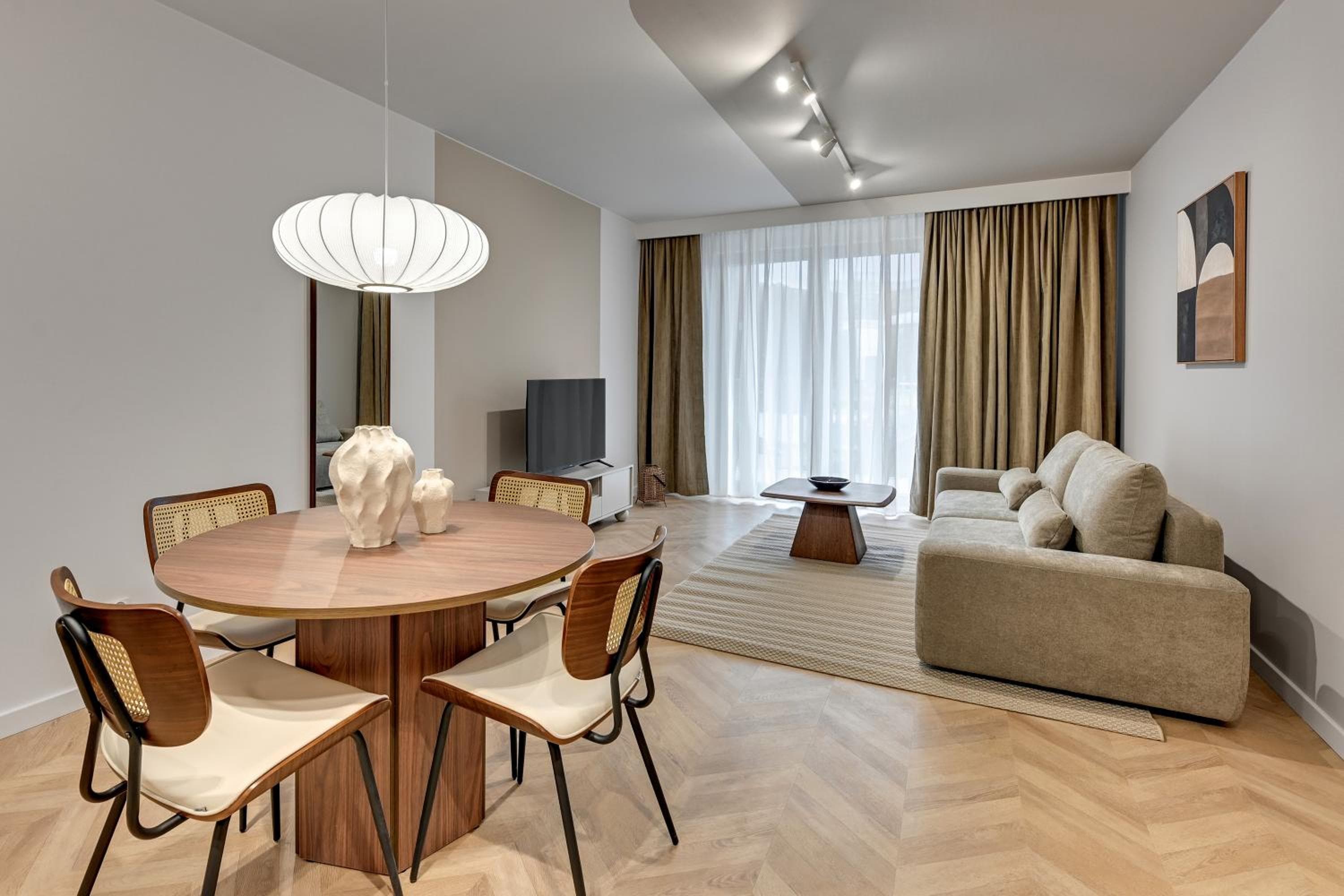 Żurawie - Food Hall, Parking & Stocznia by Downtown Apartments, Gdańsk, photo 5