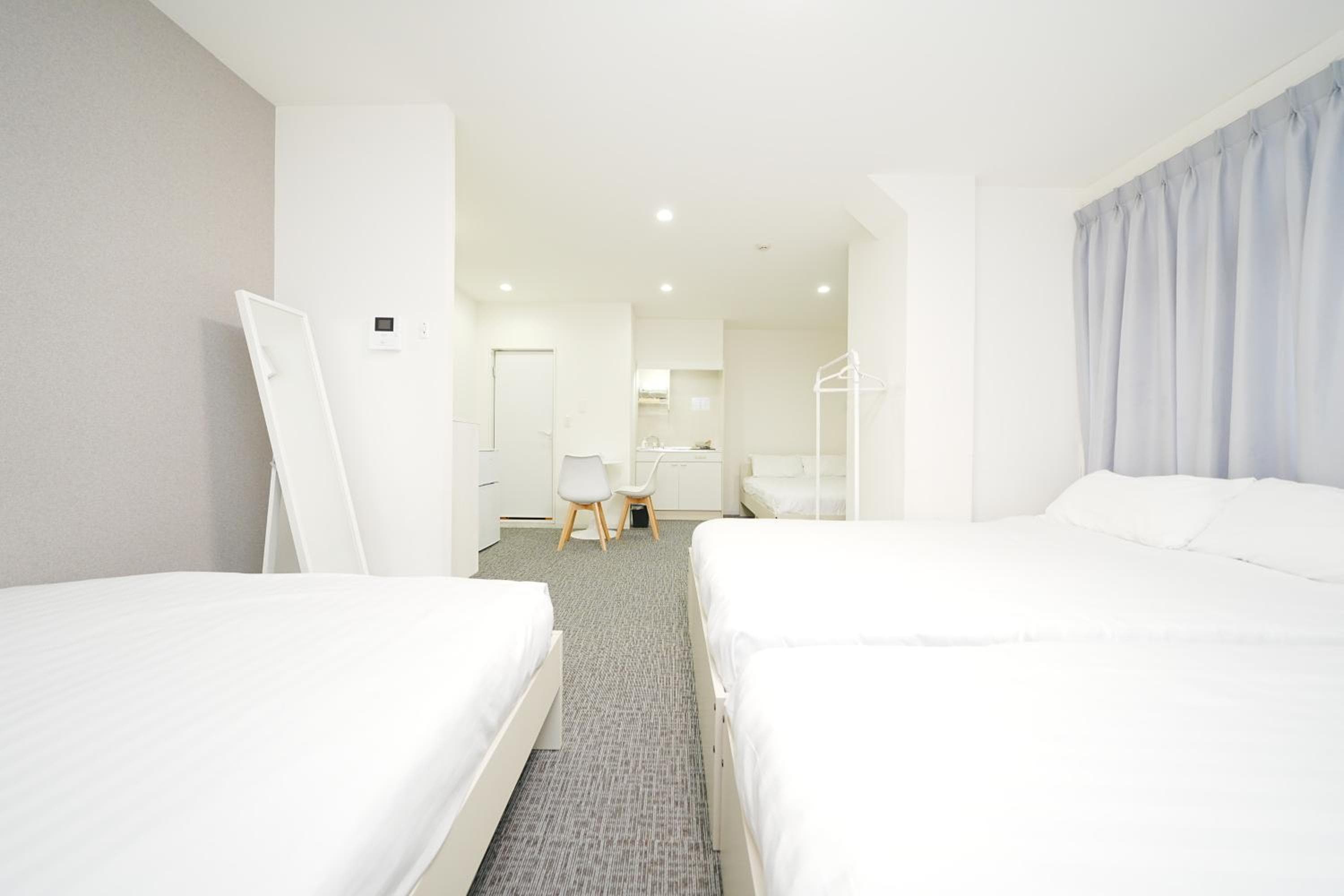 GLOU Koiwa Tokyo - Economic APT in a Japanese Local Shopping Street, with Direct Access to Shinjuku & Akihabara, Tokyo, photo 6