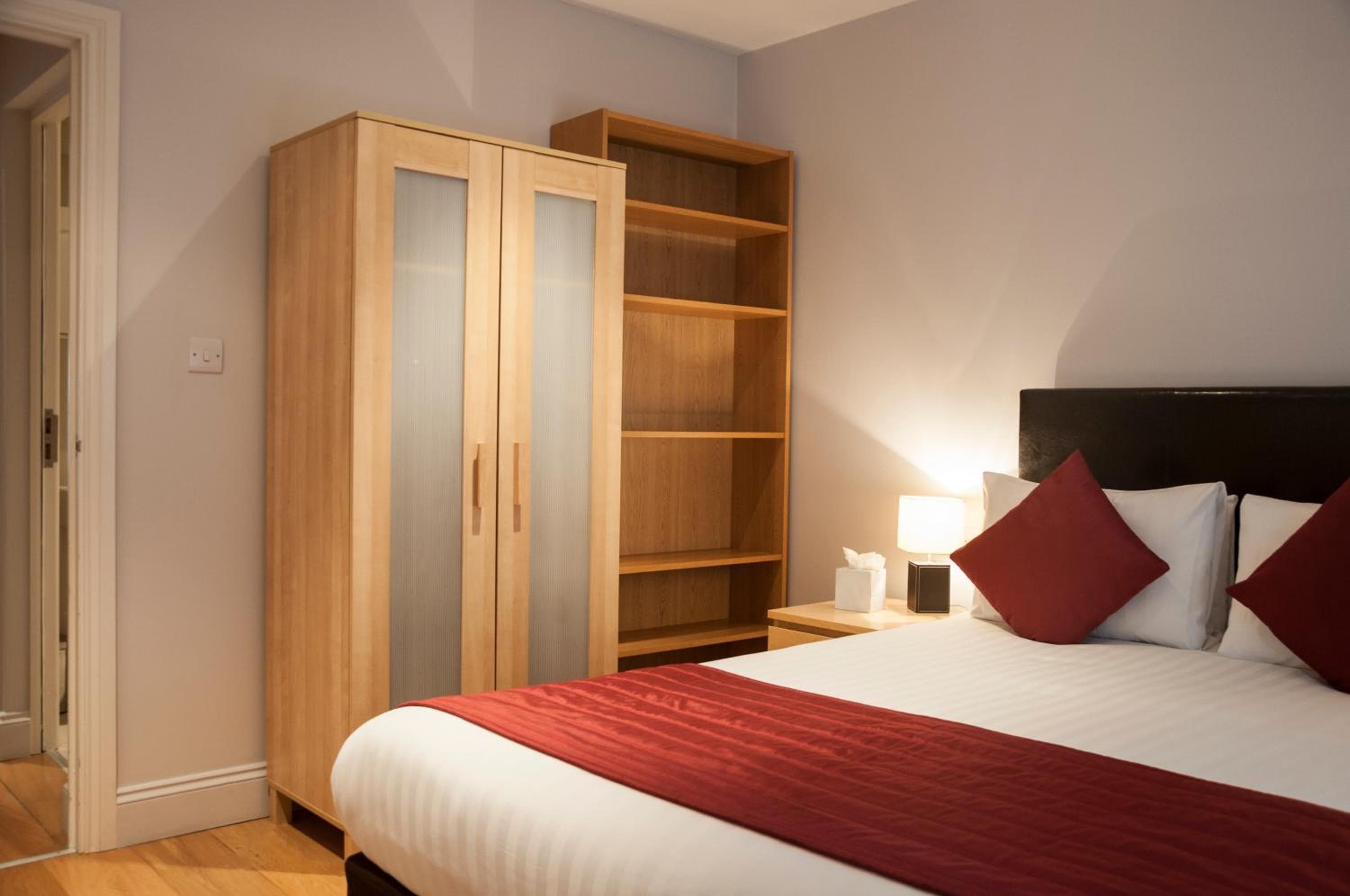 12 London Street Apartments, London, photo 4