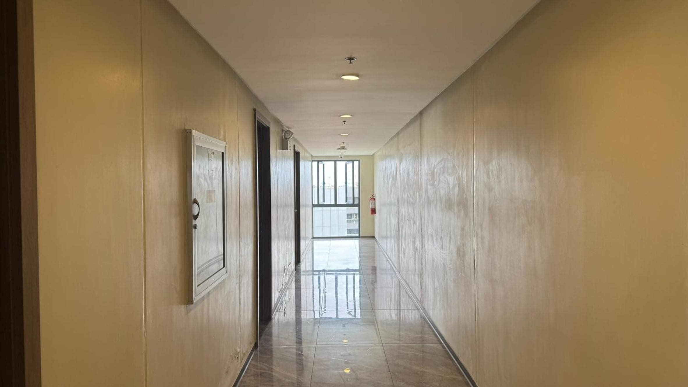 L CONDOTEL Apartment Near Okada Casino PITX MOA with Pool, Manila, photo 4