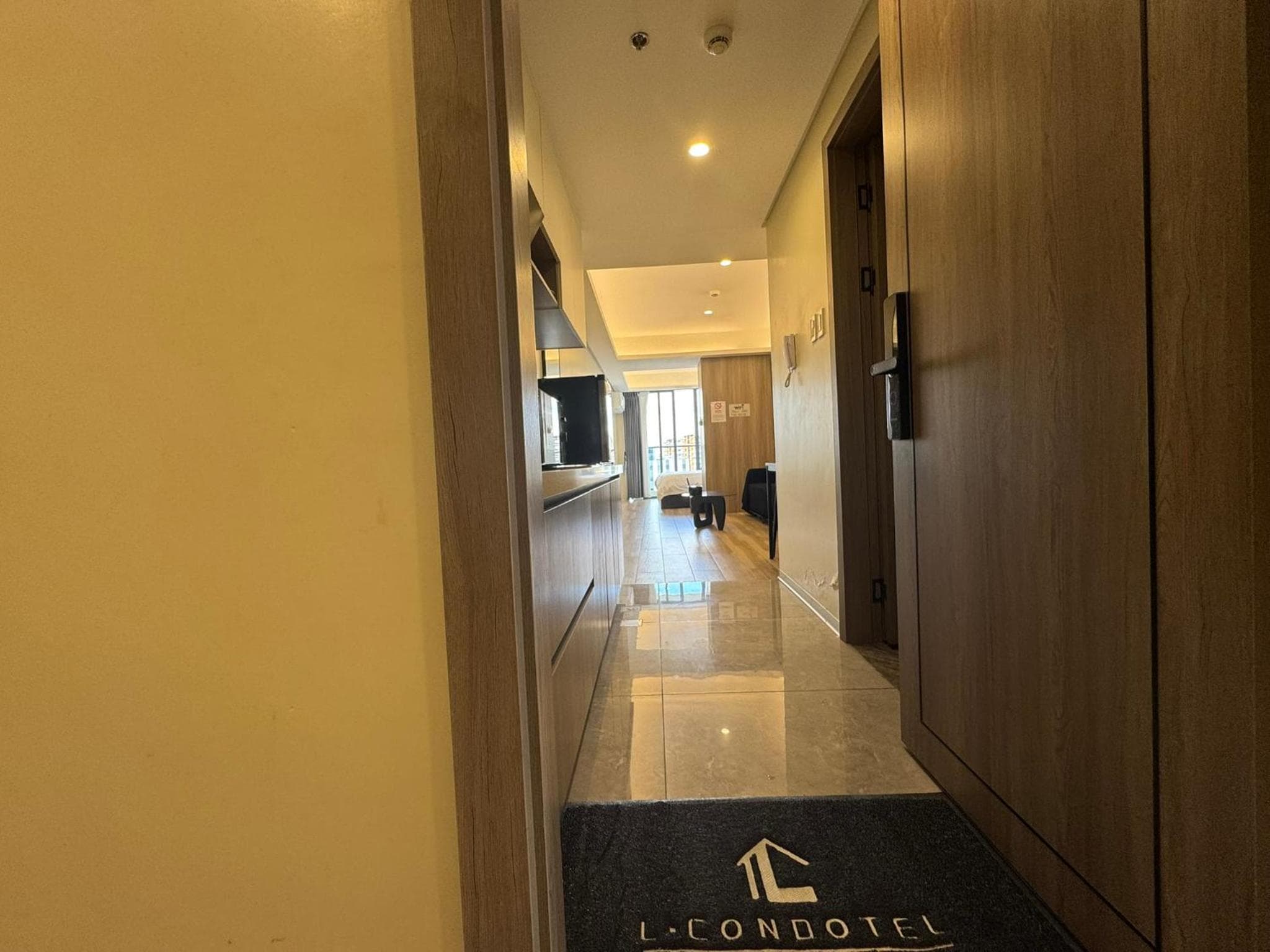 L CONDOTEL Apartment Near Okada Casino PITX MOA with Pool, Manila