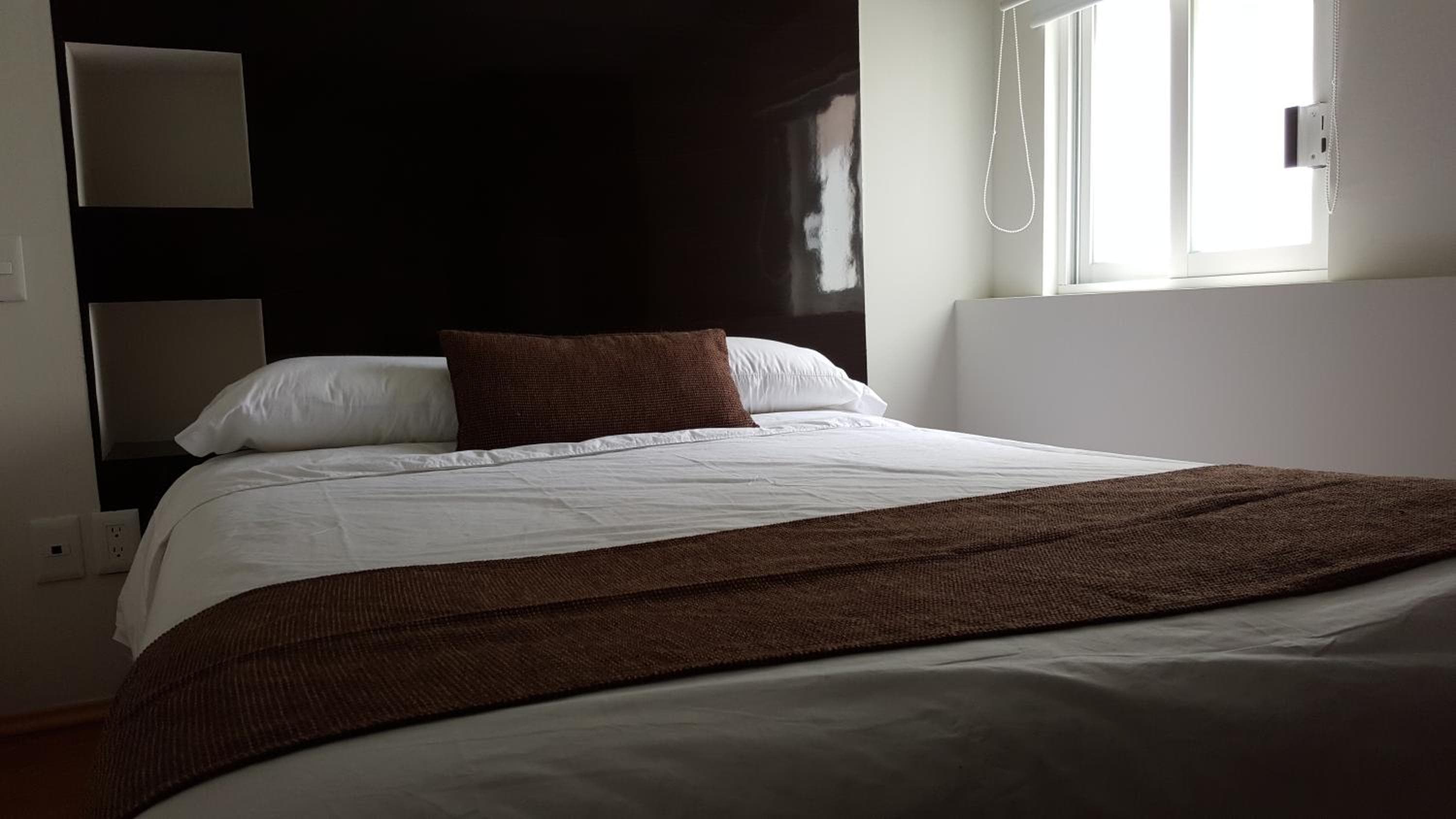 Grupo Kings Suites - Bosques de Duraznos 78, Mexico City
