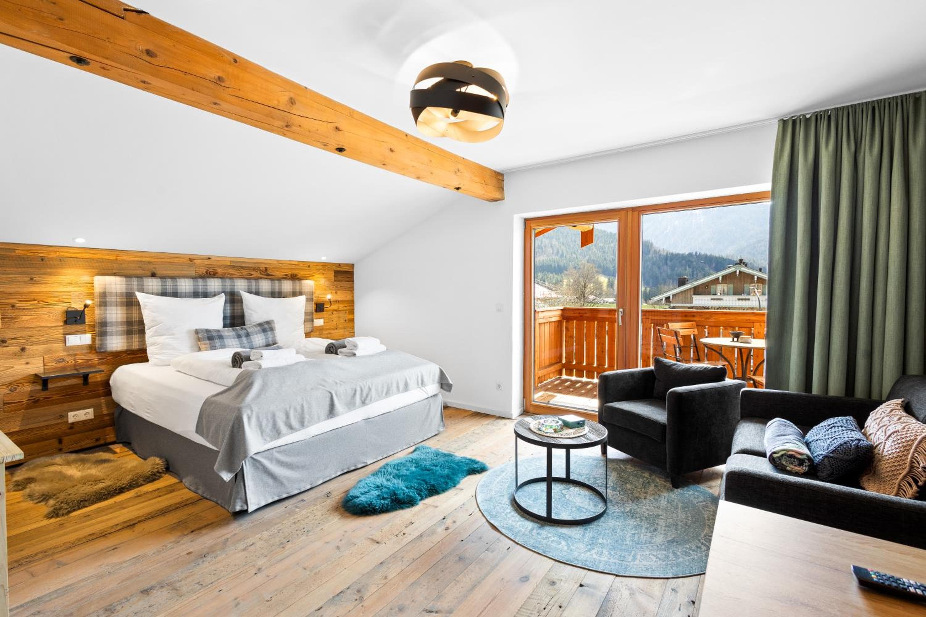 Soho Mountain Chalet - Pool und Sauna, photo 2