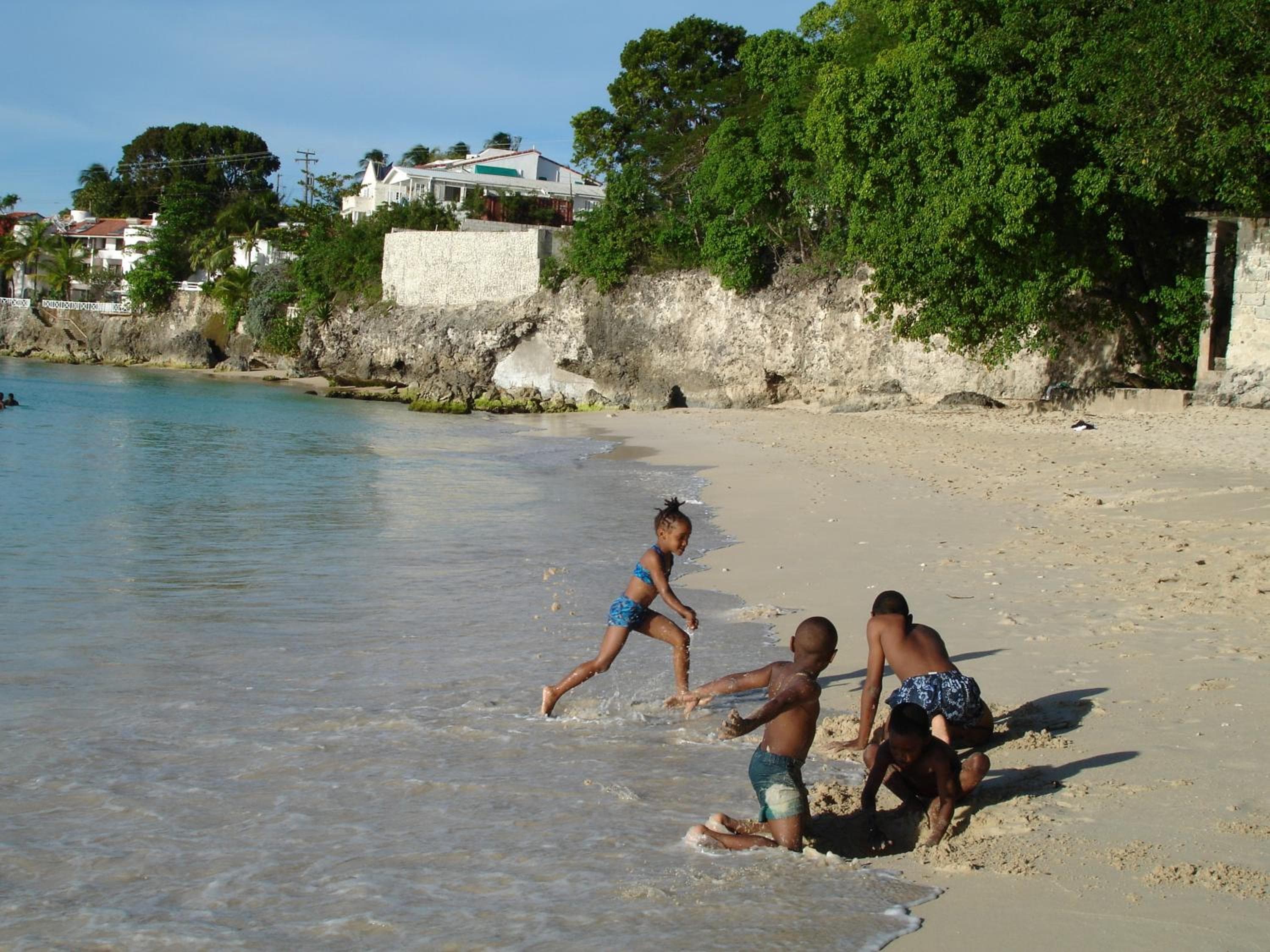 Best E Villas Prospect St James, Saint James, photo 3