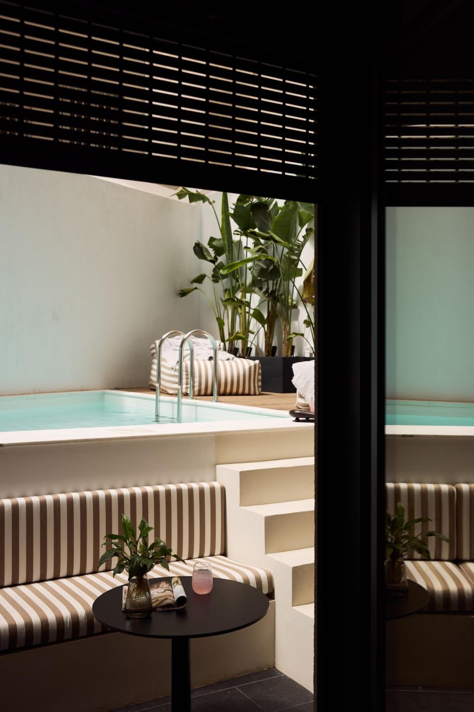 Kuka Luxury Living Athens, Athens, photo 3