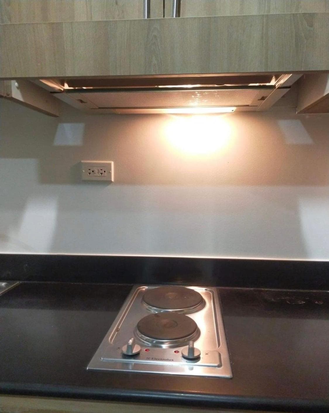MOA staycation located in Shore1 and 2 Residences Pasay City, Manila, photo 2