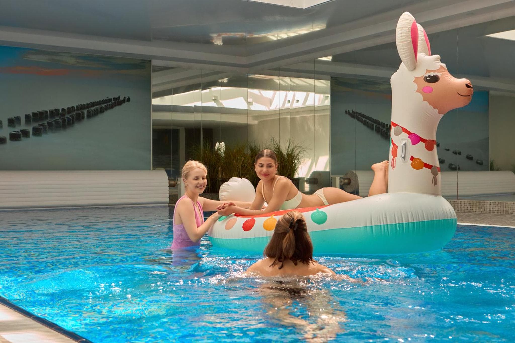 Waterlane Riverside - SPA, Pool, Gym & Parking by Downtown Apartments, Gdańsk
