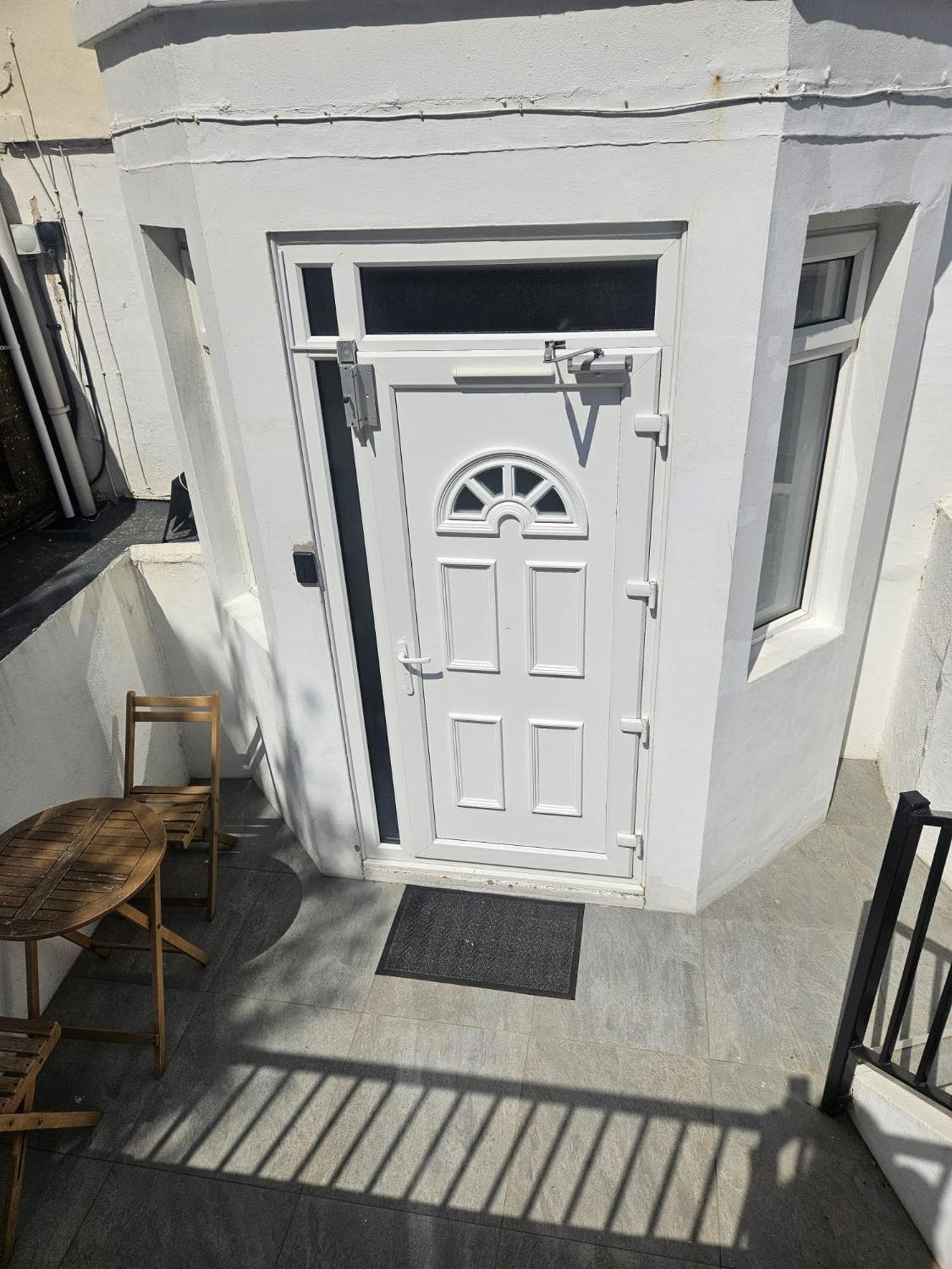 A-N-G Apartments - Parking EV 22kW by the Beach, Canoe Lake & South Parade Pier, Portsmouth, photo 2