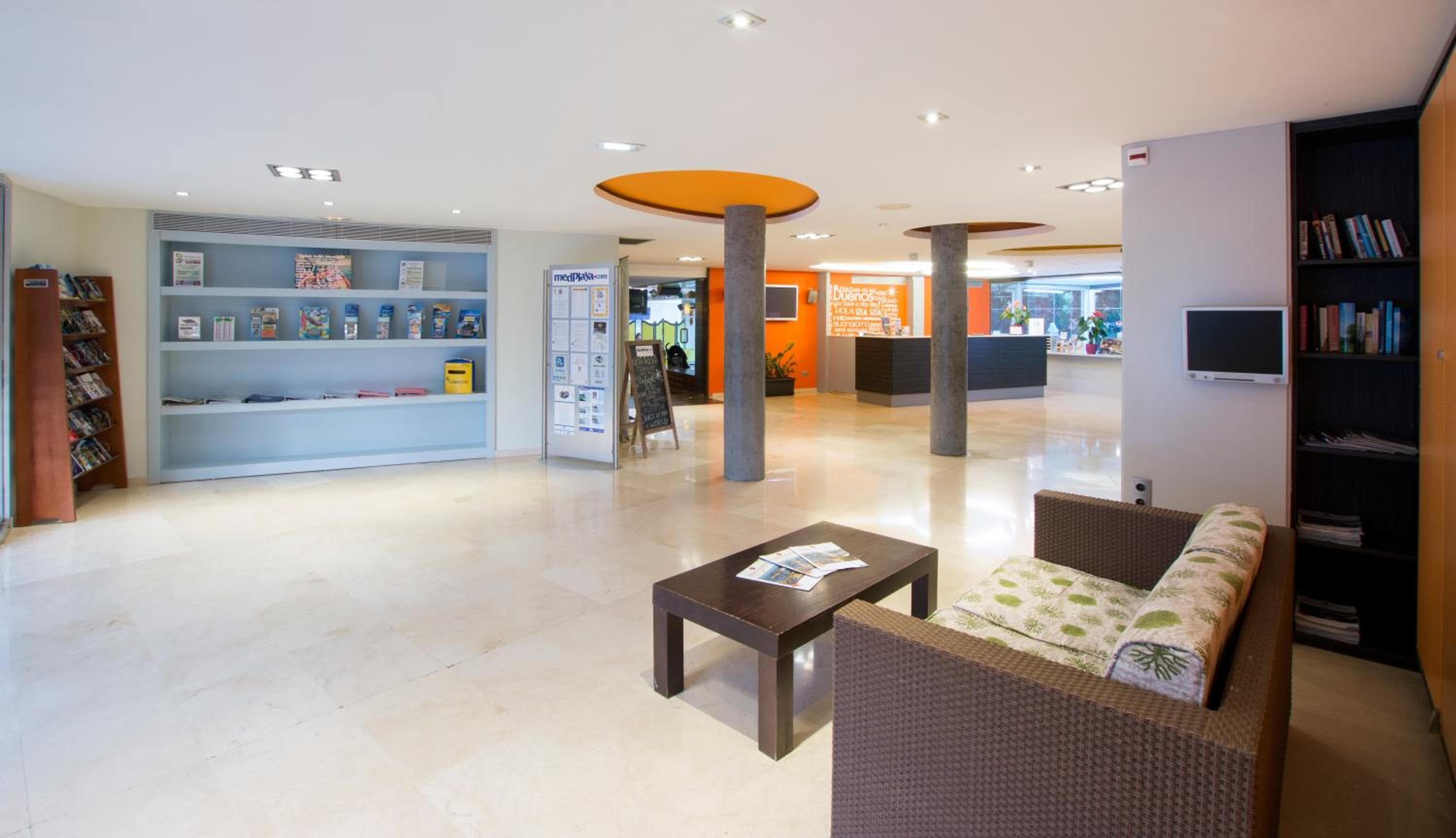 Medplaya Aparthotel Esmeraldas, Tossa de Mar, photo 4