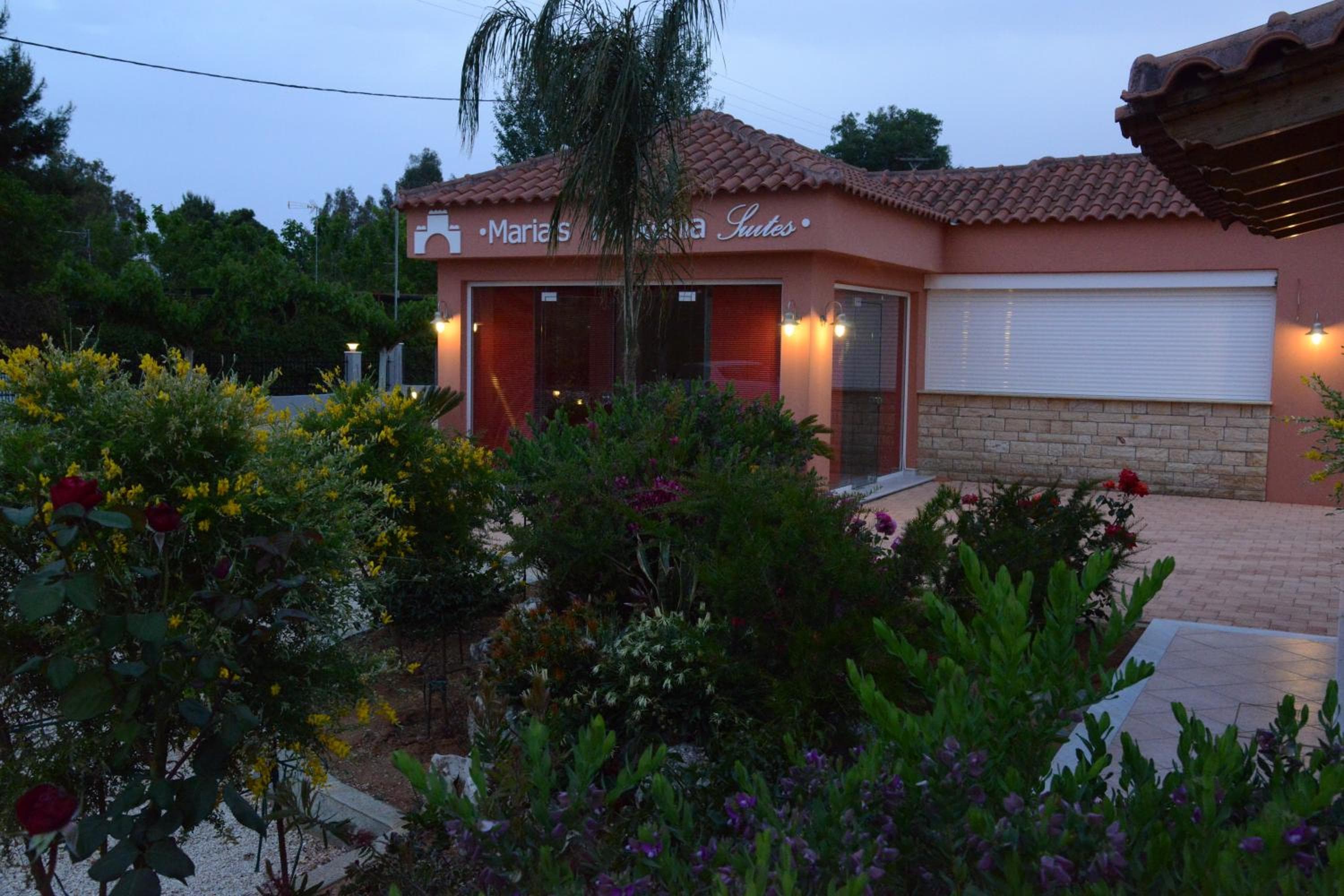 Maria's Filoxenia Suites, Dhrepanon, photo 5