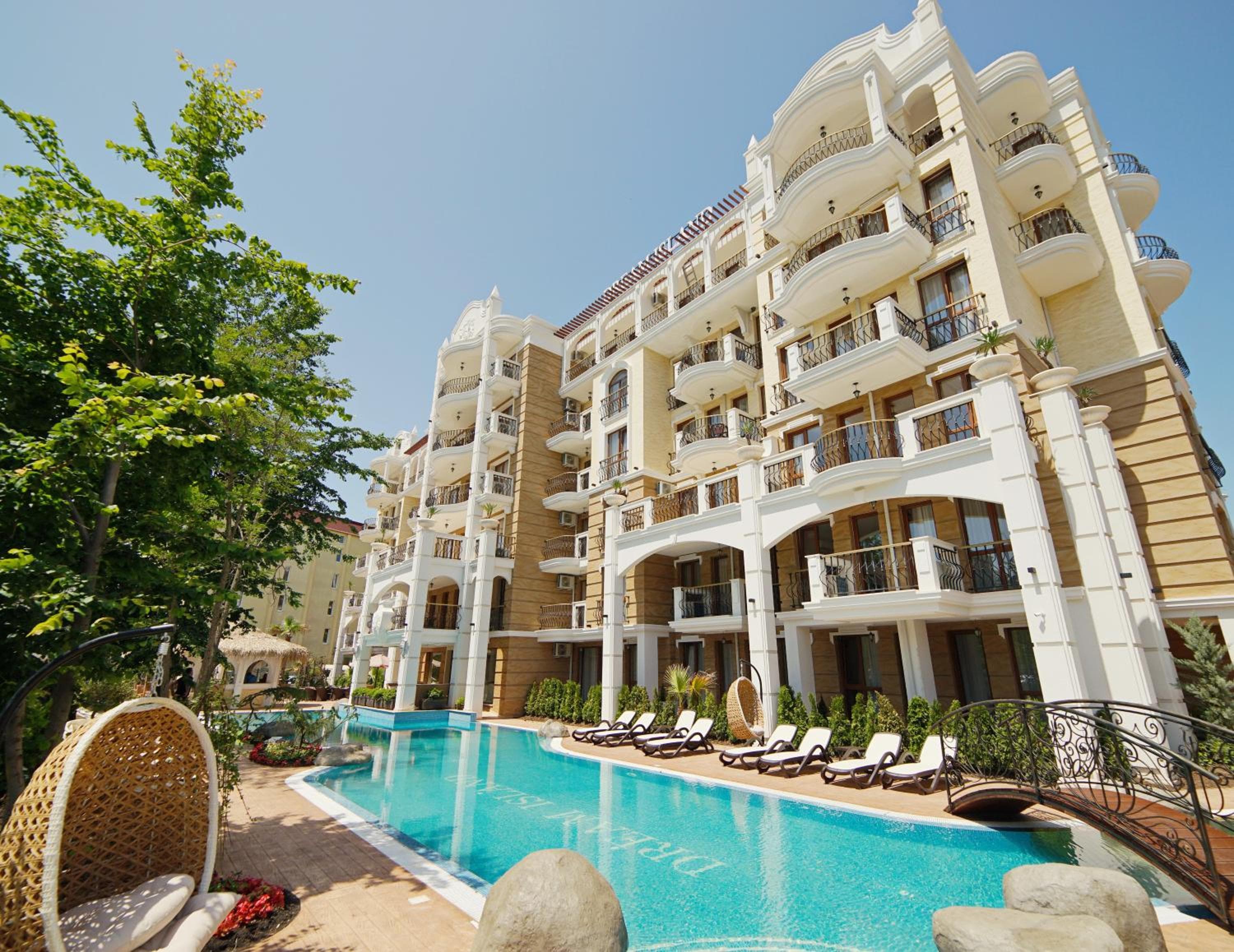 Harmony Suites - Dream Island, Sunny Beach