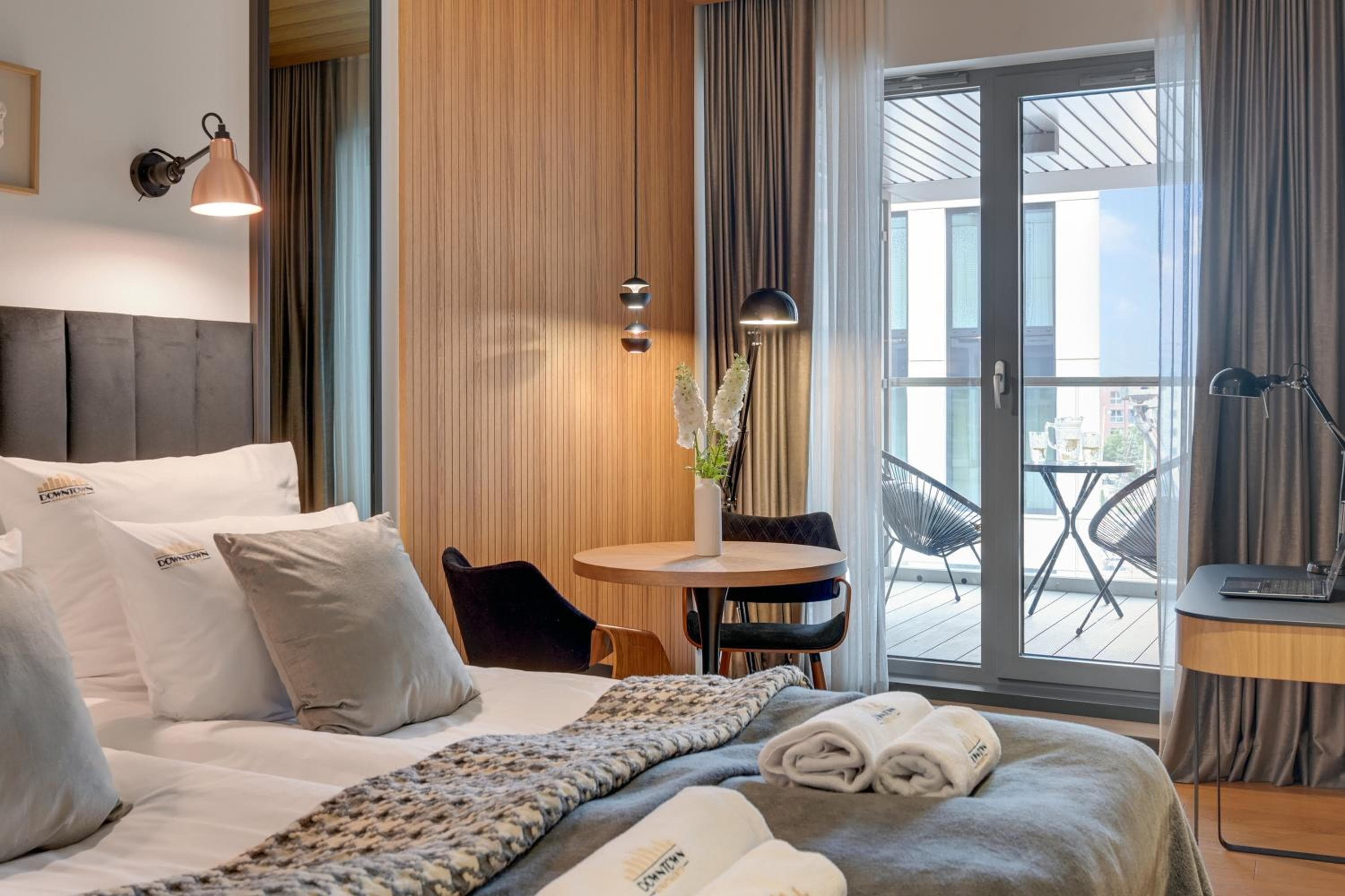 Granaria Deluxe & Riverside by Downtown Apartments, Gdańsk