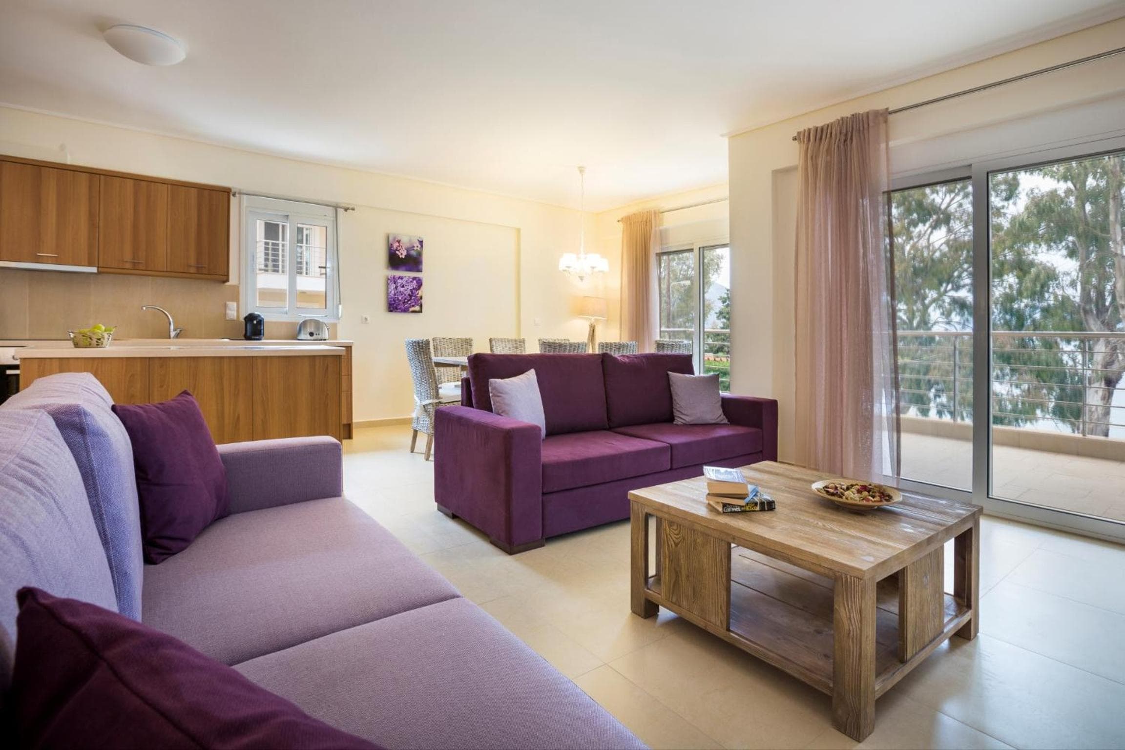 Meliti Waterfront Suites, Karavomylos, photo 6