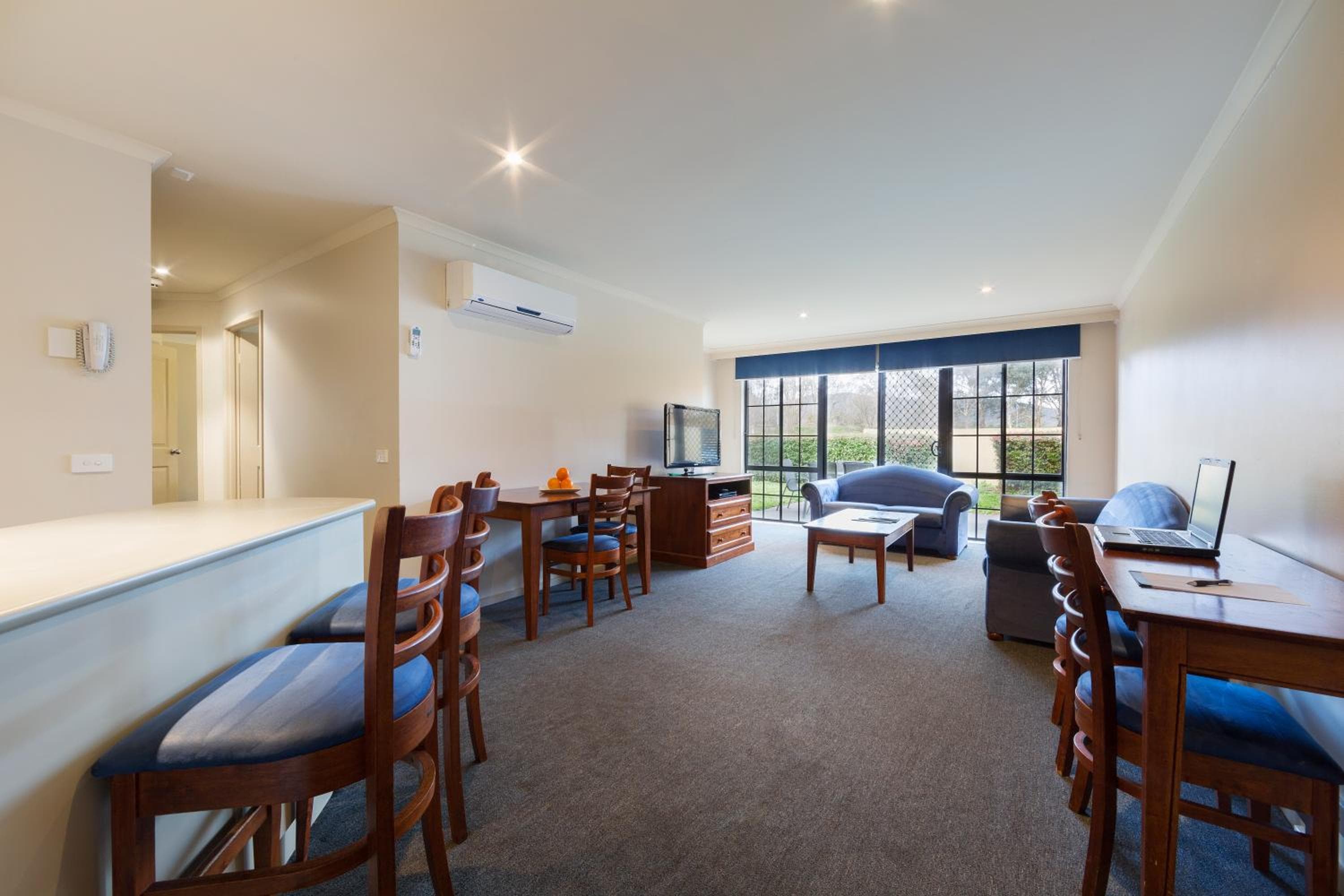 Best Western Plus Canberra Central Apartments Official, Canberra, photo 2