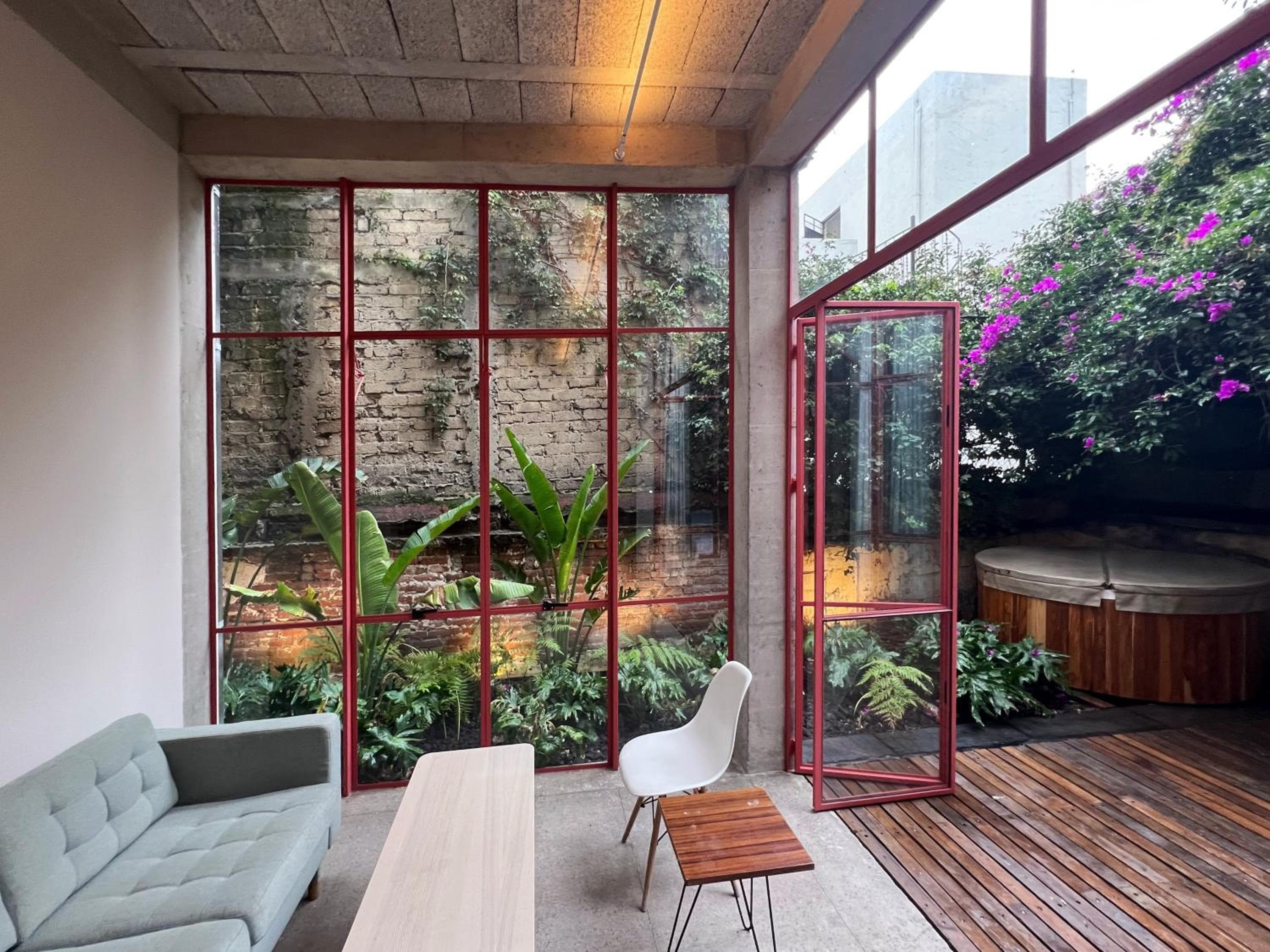 Xolo Condesa, photo 1