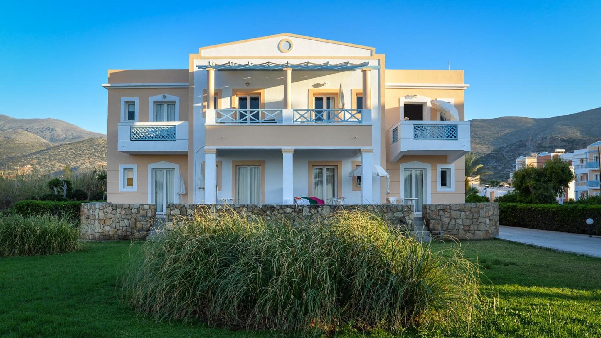 Windmill Apartments, Malia