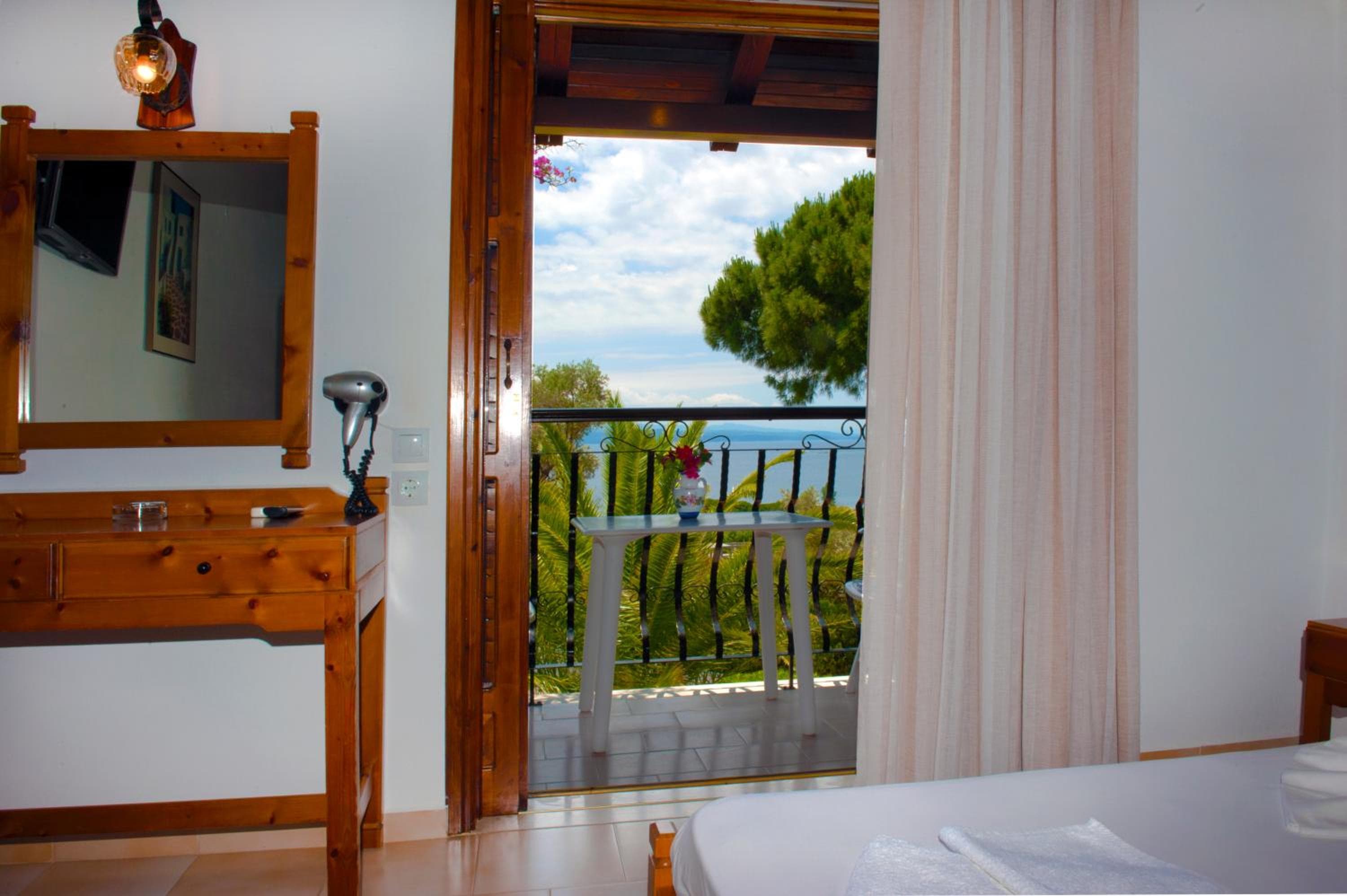 Villa Anna Maria, Agia Paraskevi, photo 6