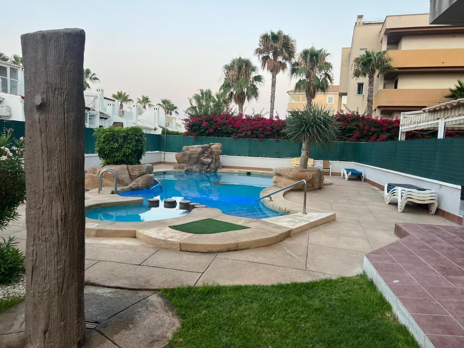 Apartahotel La Rotonda Cabo Roig Orihuela Costa Near the Beach and Leisure Area, Orihuela Costa, photo 2