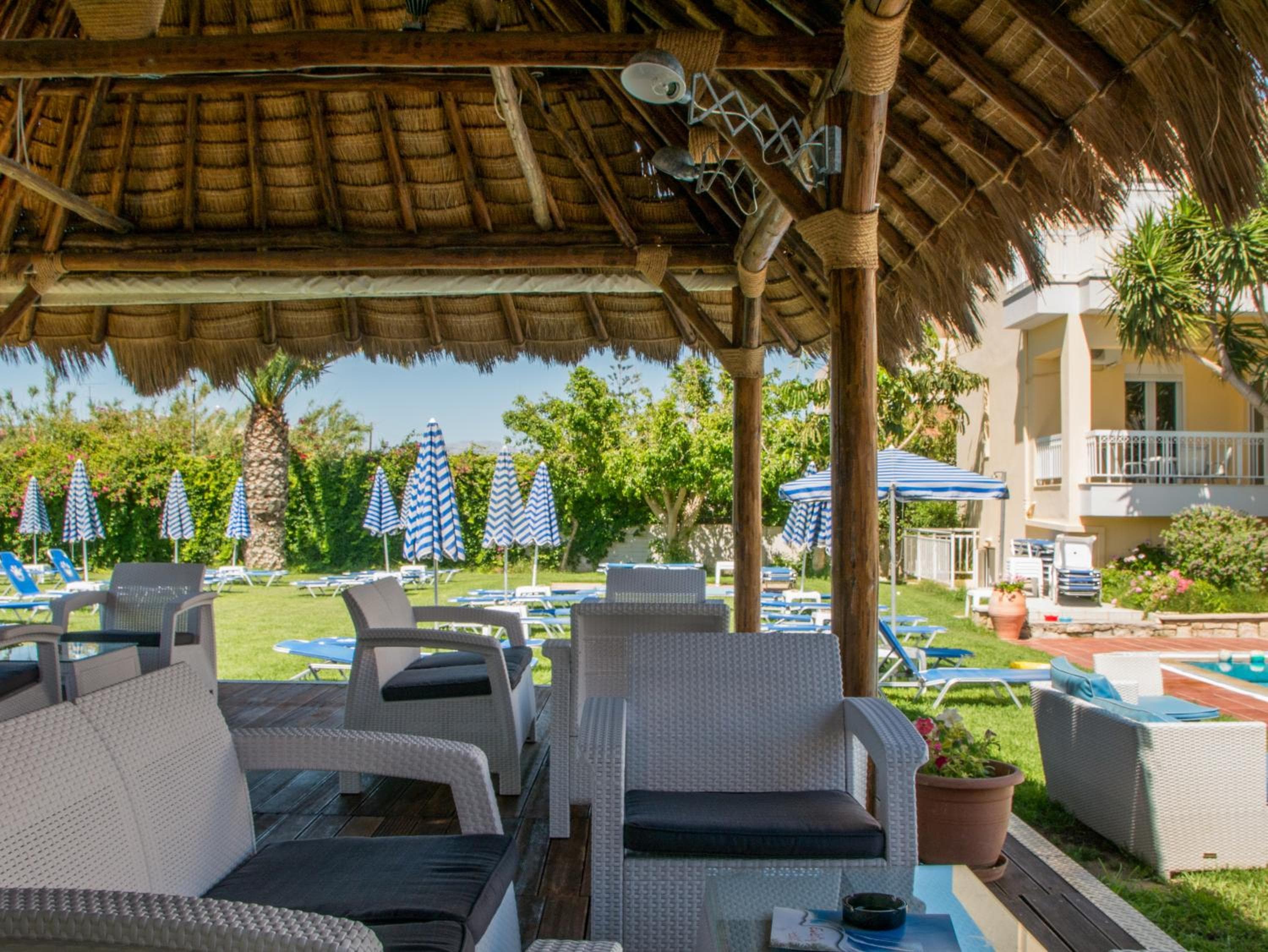 Evelin Hotel, Platanes, photo 3