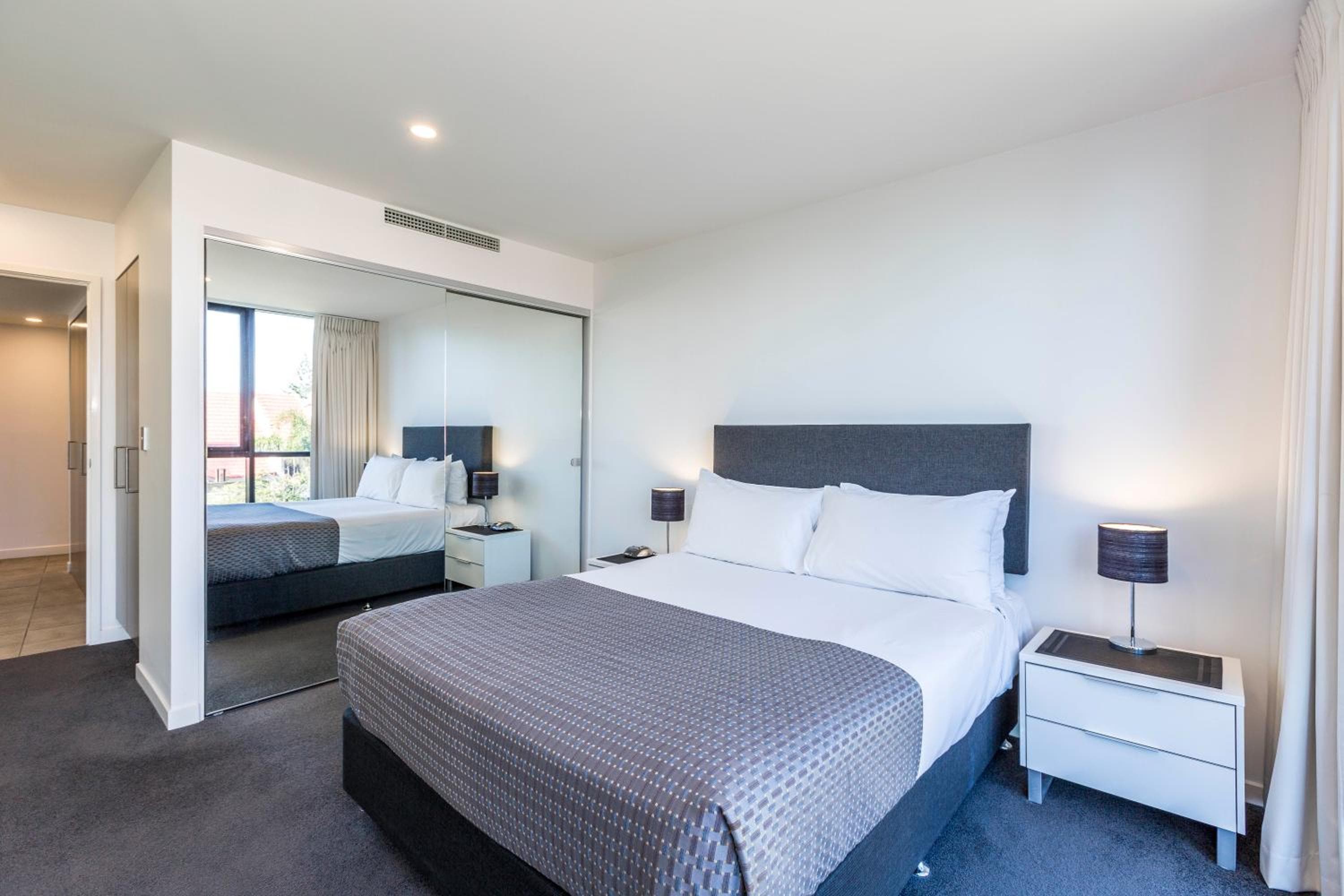 Artique Surfers Paradise - Official, Gold Coast, photo 5
