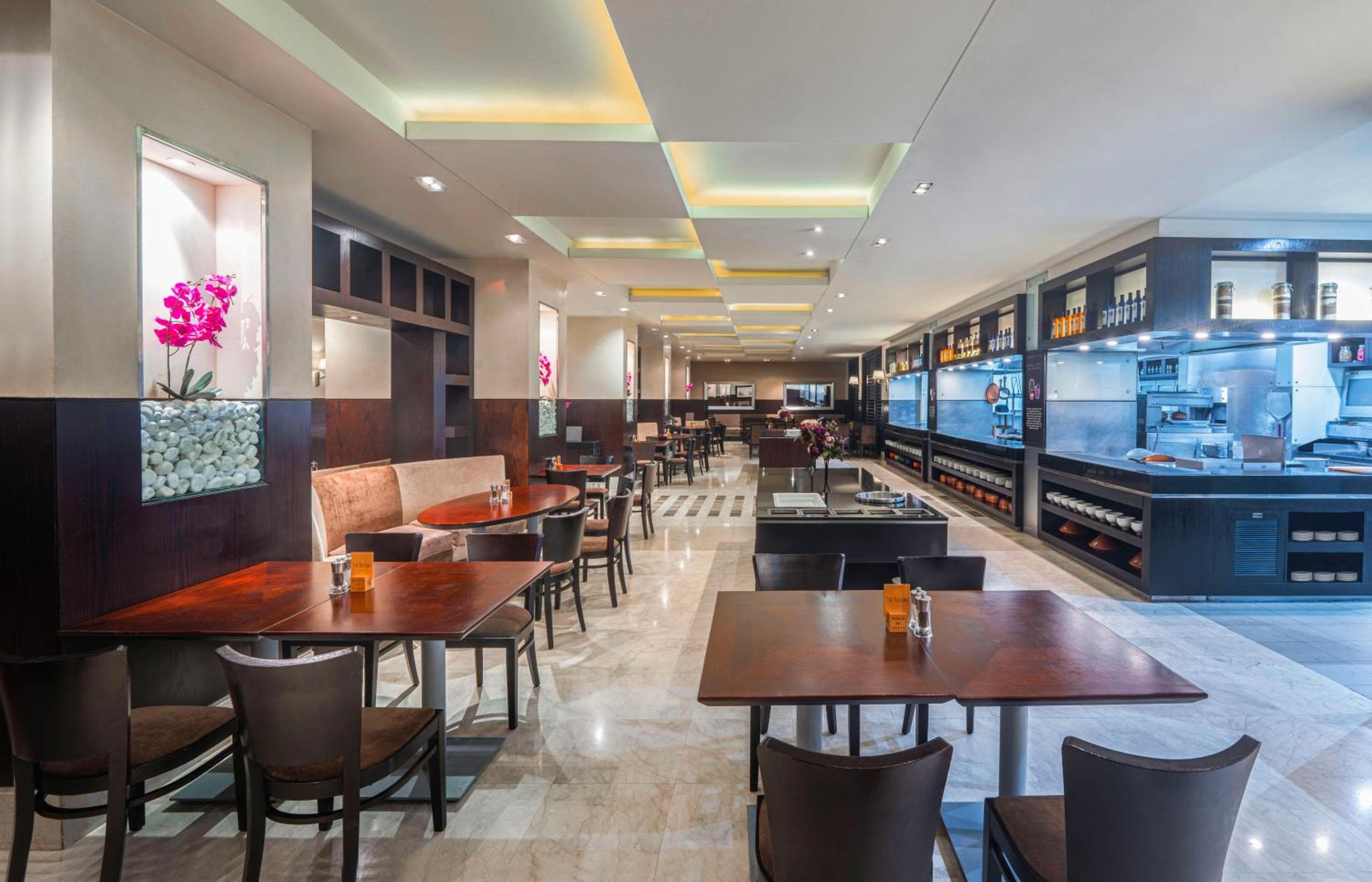 Hyatt Regency Galleria Residence Dubai, Dubai, photo 4