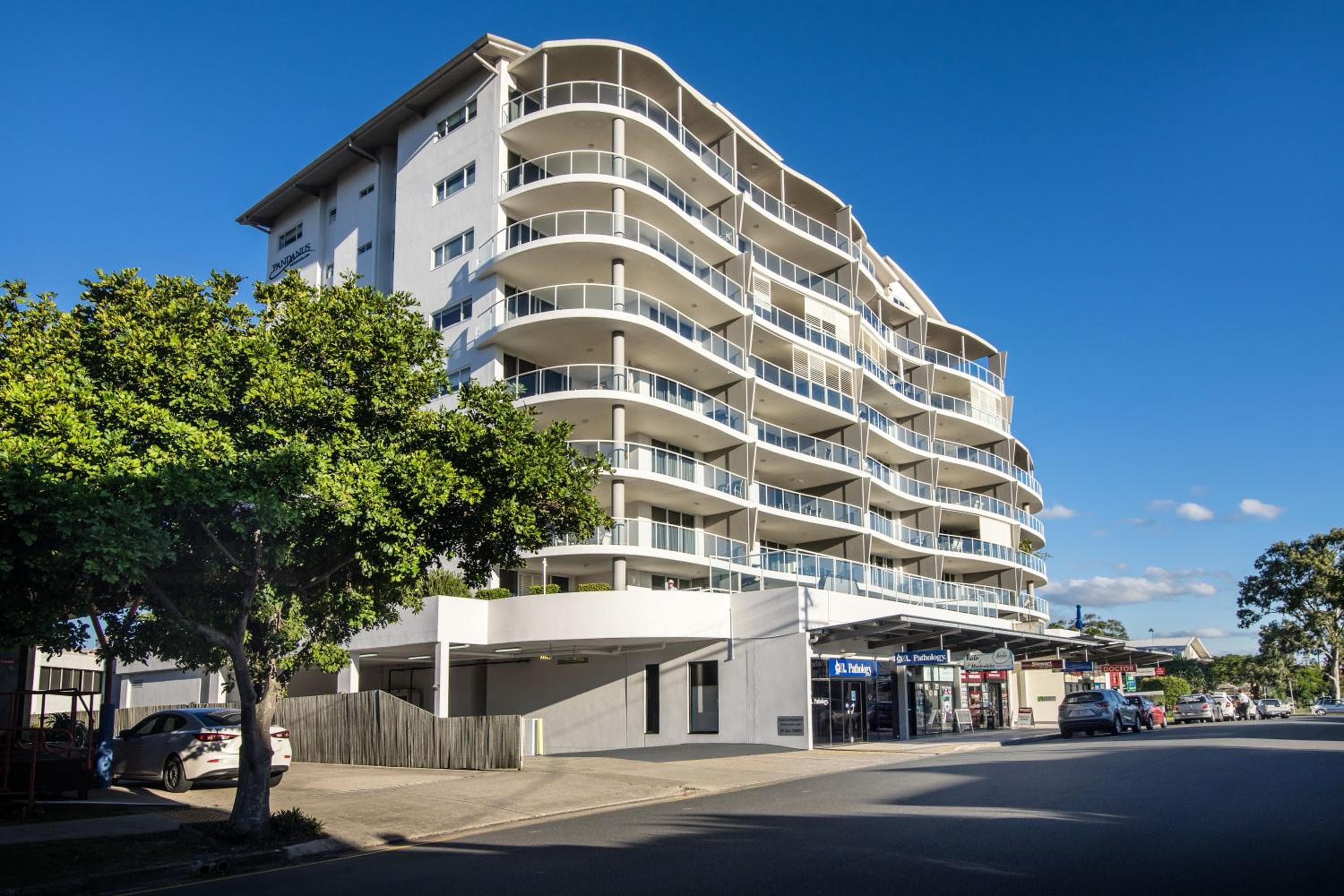 Pandanus Mooloolaba, Mooloolaba