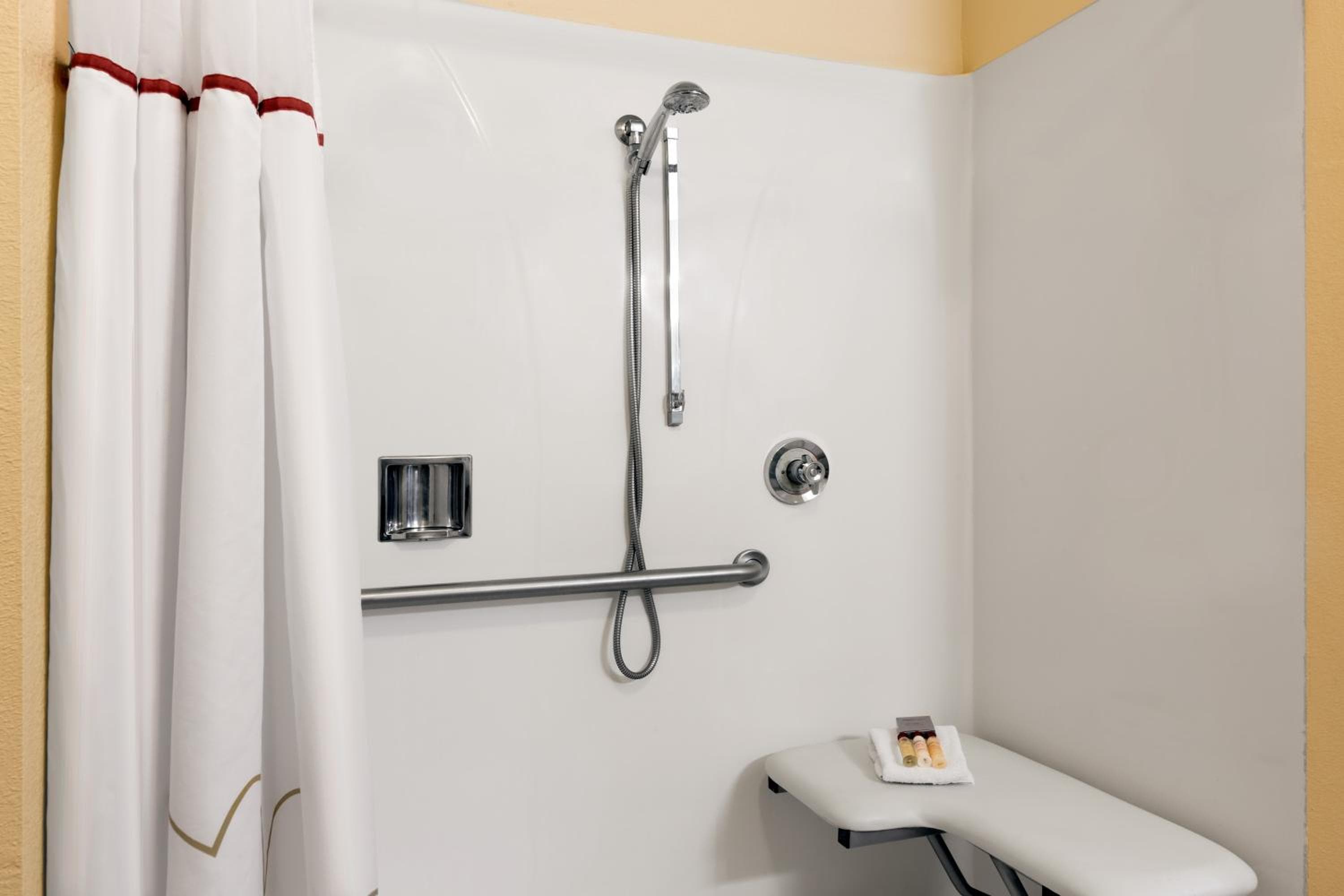 Hawthorn Suites by Wyndham Rancho Cordova/Folsom, Rancho Cordova, photo 3