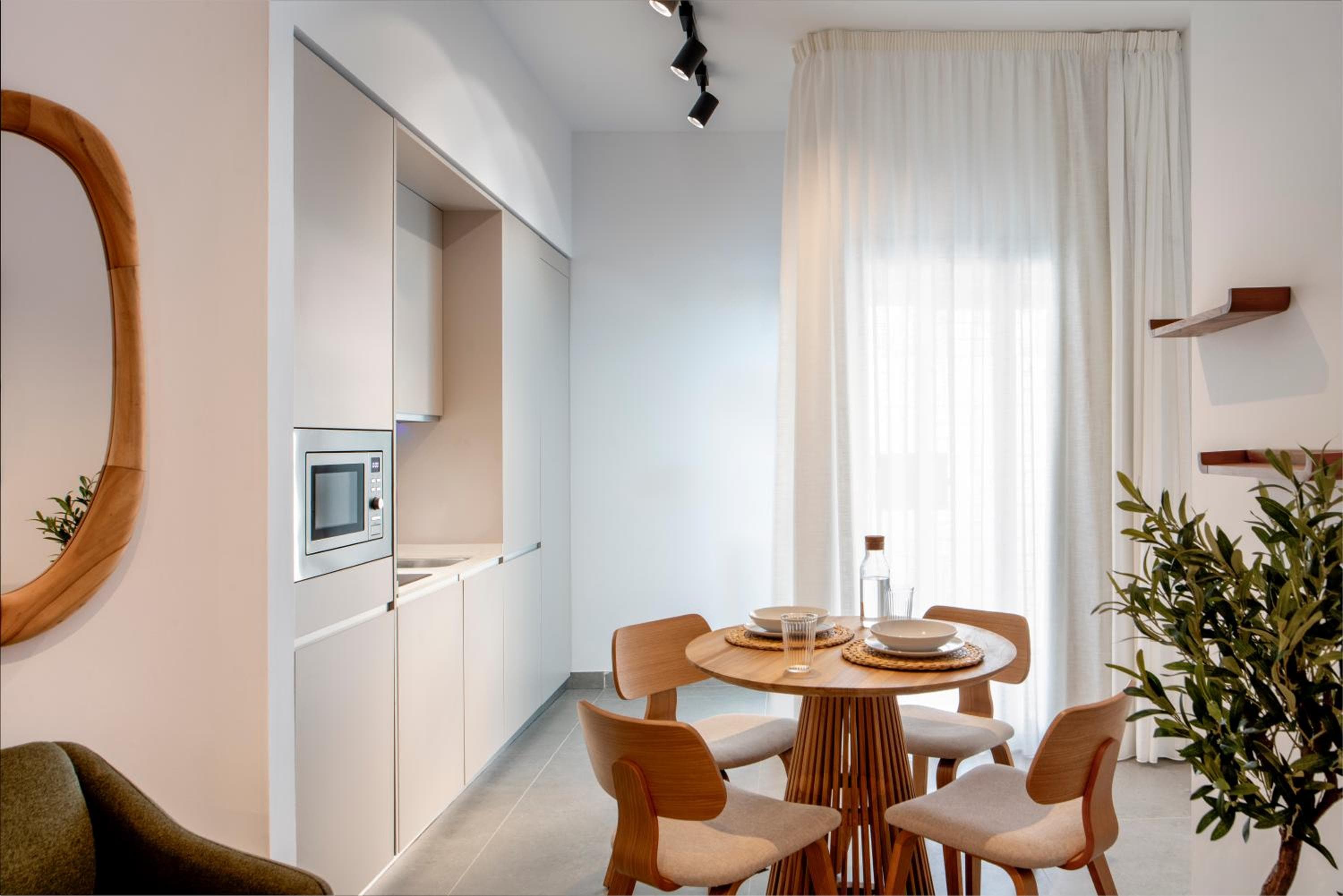 Magno Urban Suites Rafael Salas, Seville, photo 2
