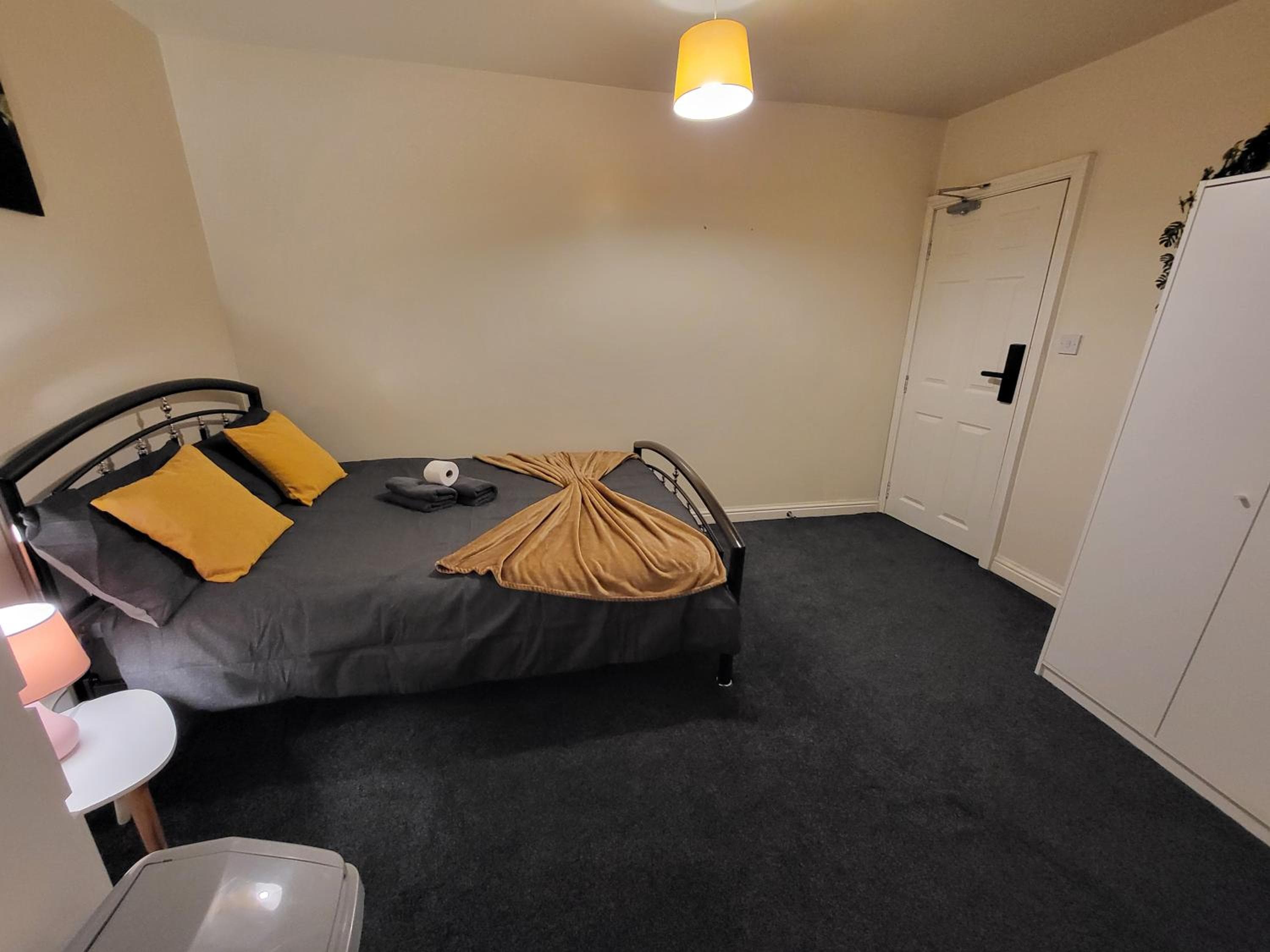 Stay Sleep Rest - Firth Park, Wincobank, photo 2