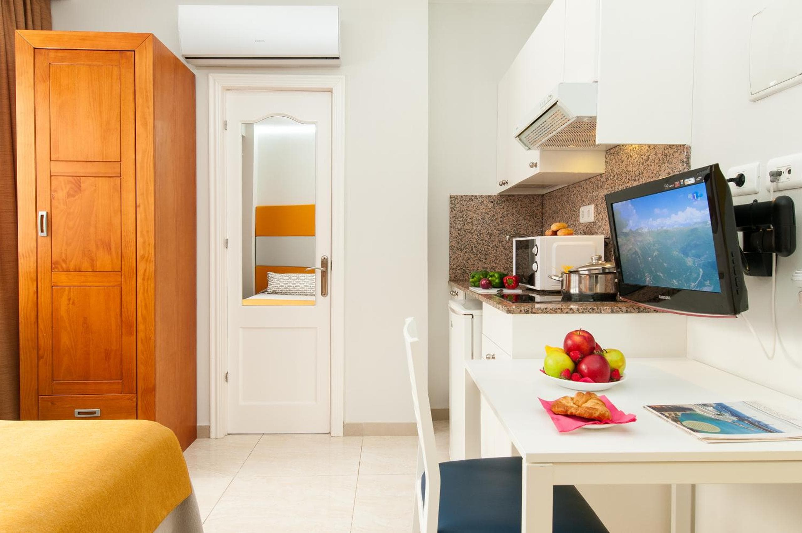 Hotel Apartamento Bajamar, Las Palmas de Gran Canaria, photo 3
