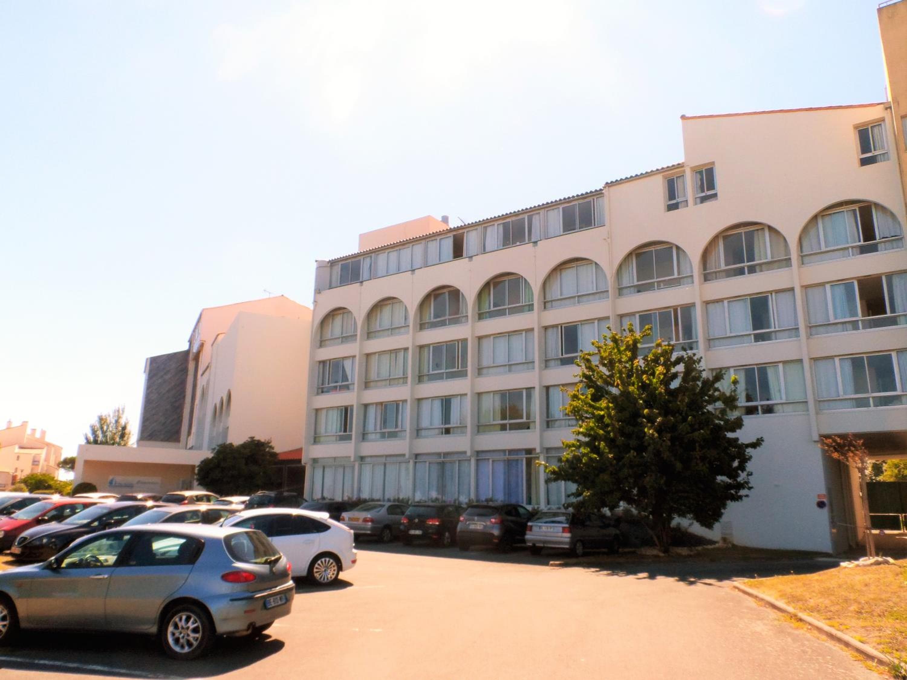 Résidence avec Piscine face au port 200m plage, La Rochelle