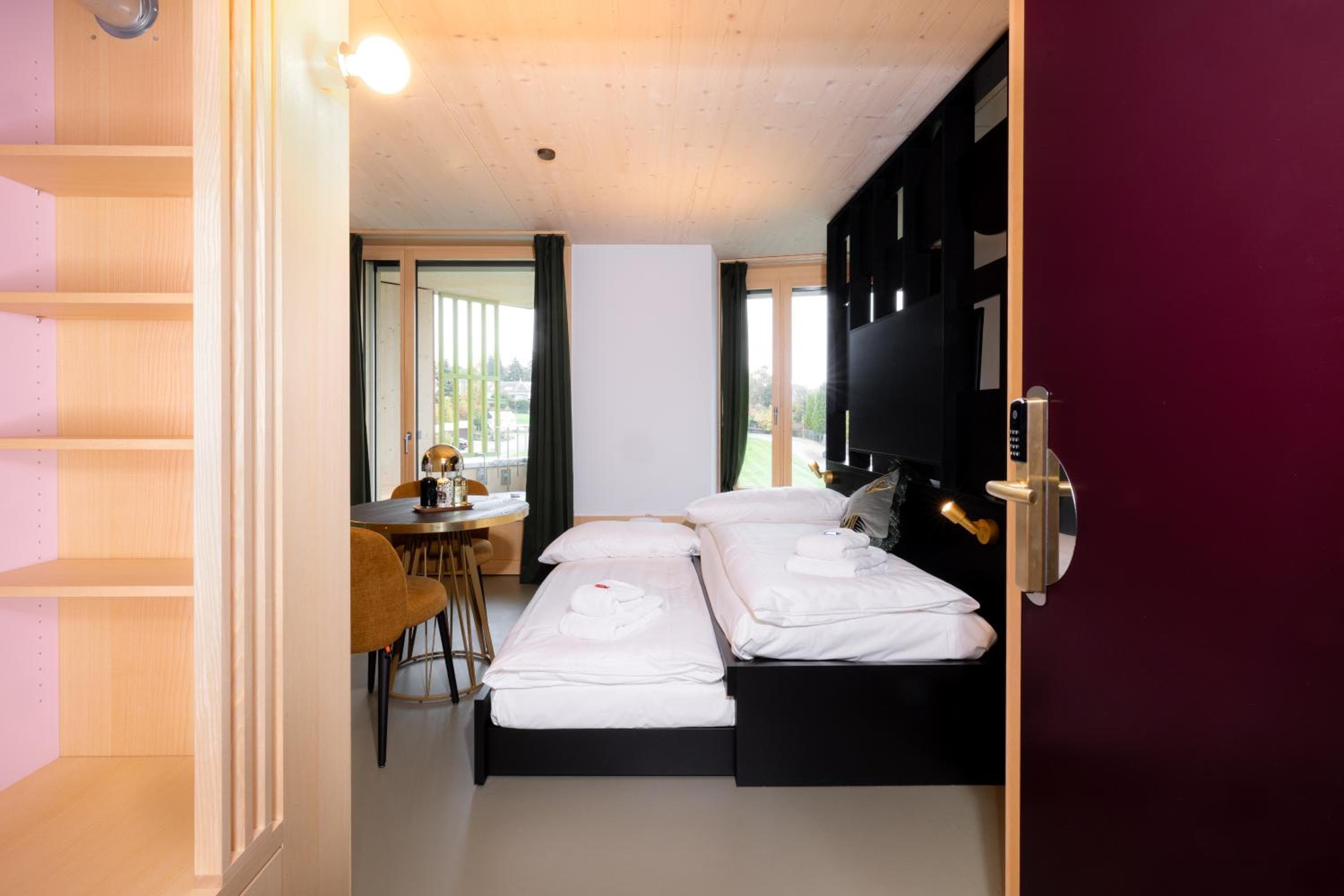 VISIMO Apartments Zurich Airport, Kloten, photo 6